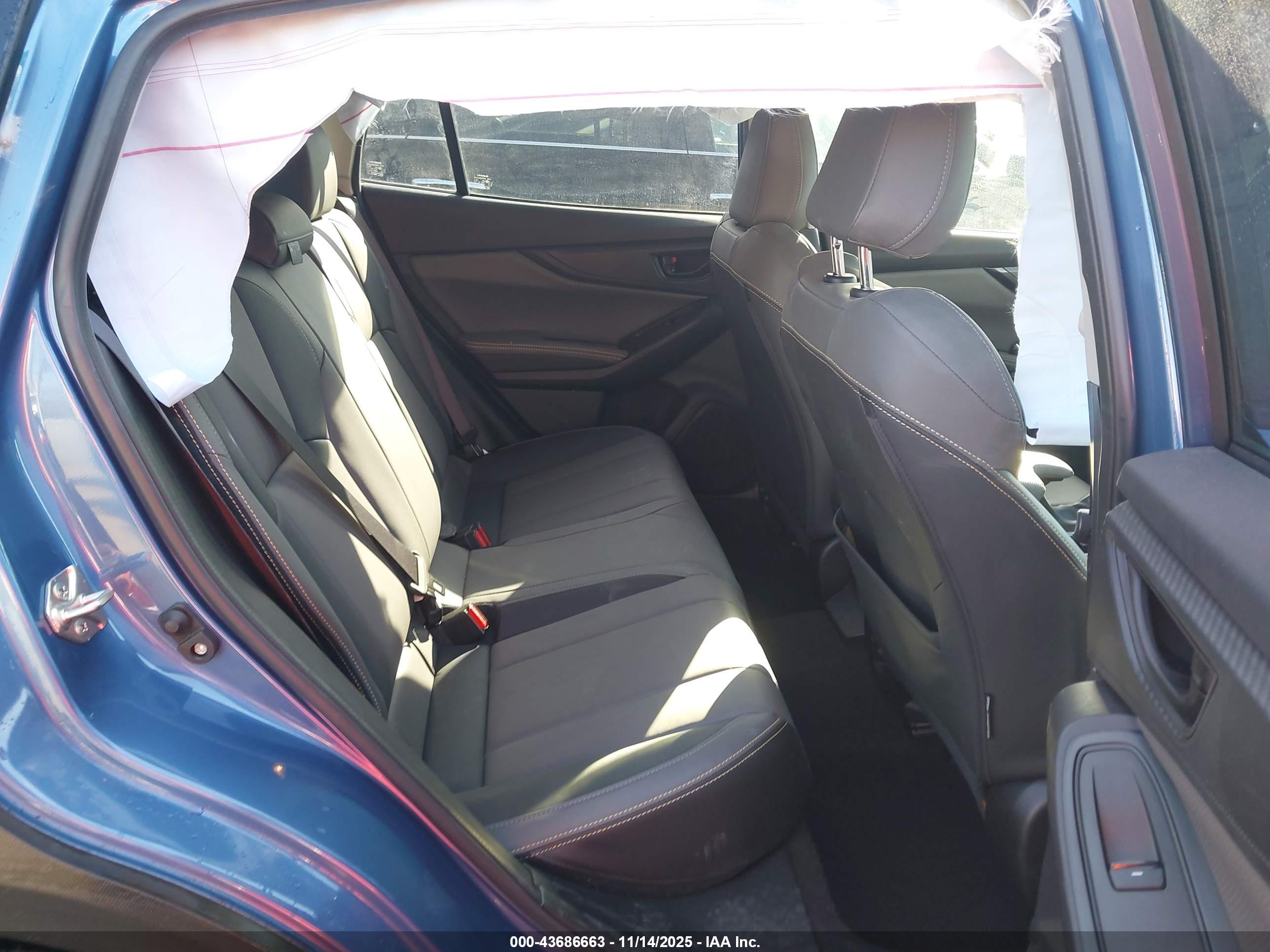 SUBARU CROSSTREK image 8