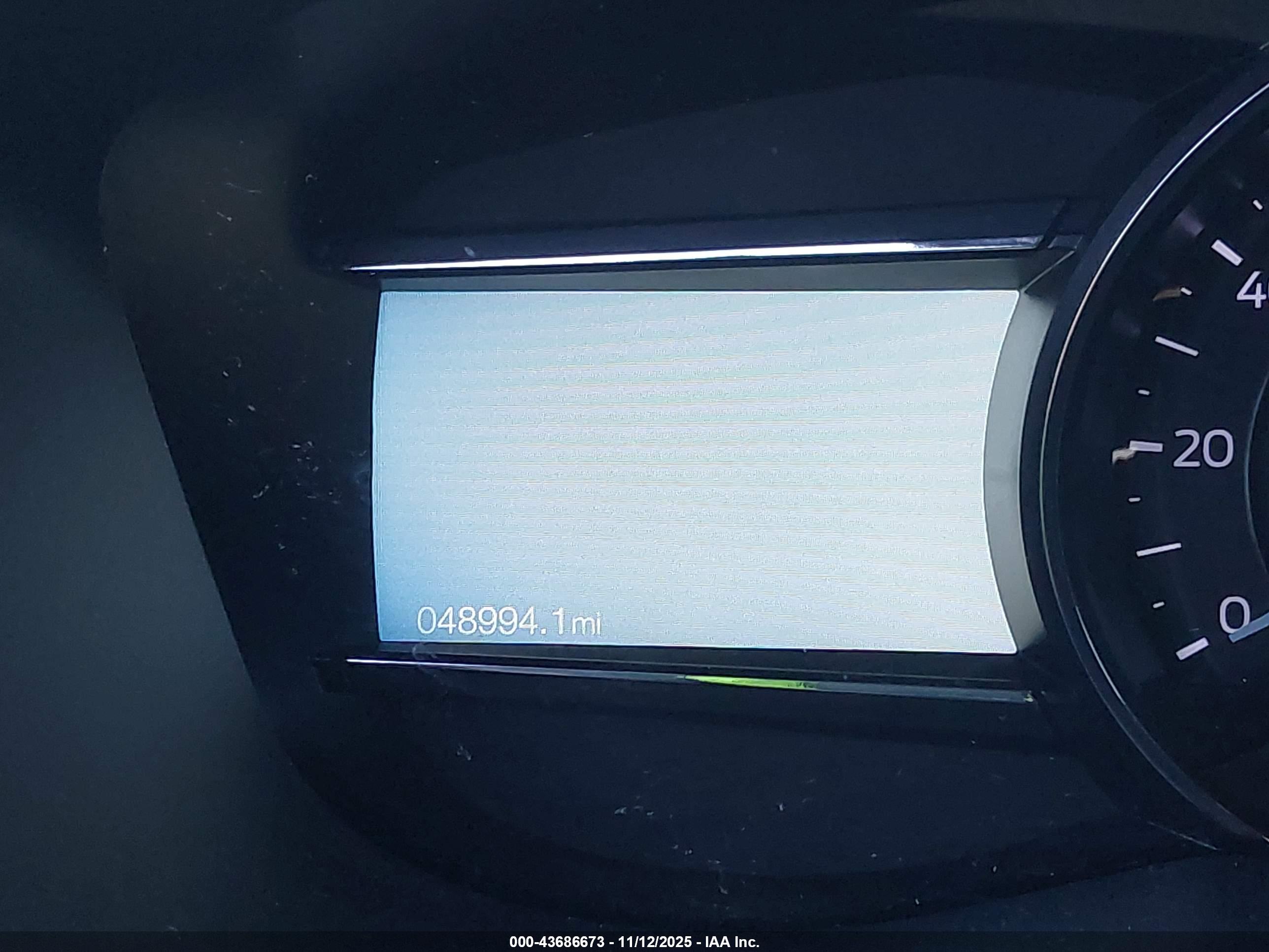 FORD EXPLORER image 7
