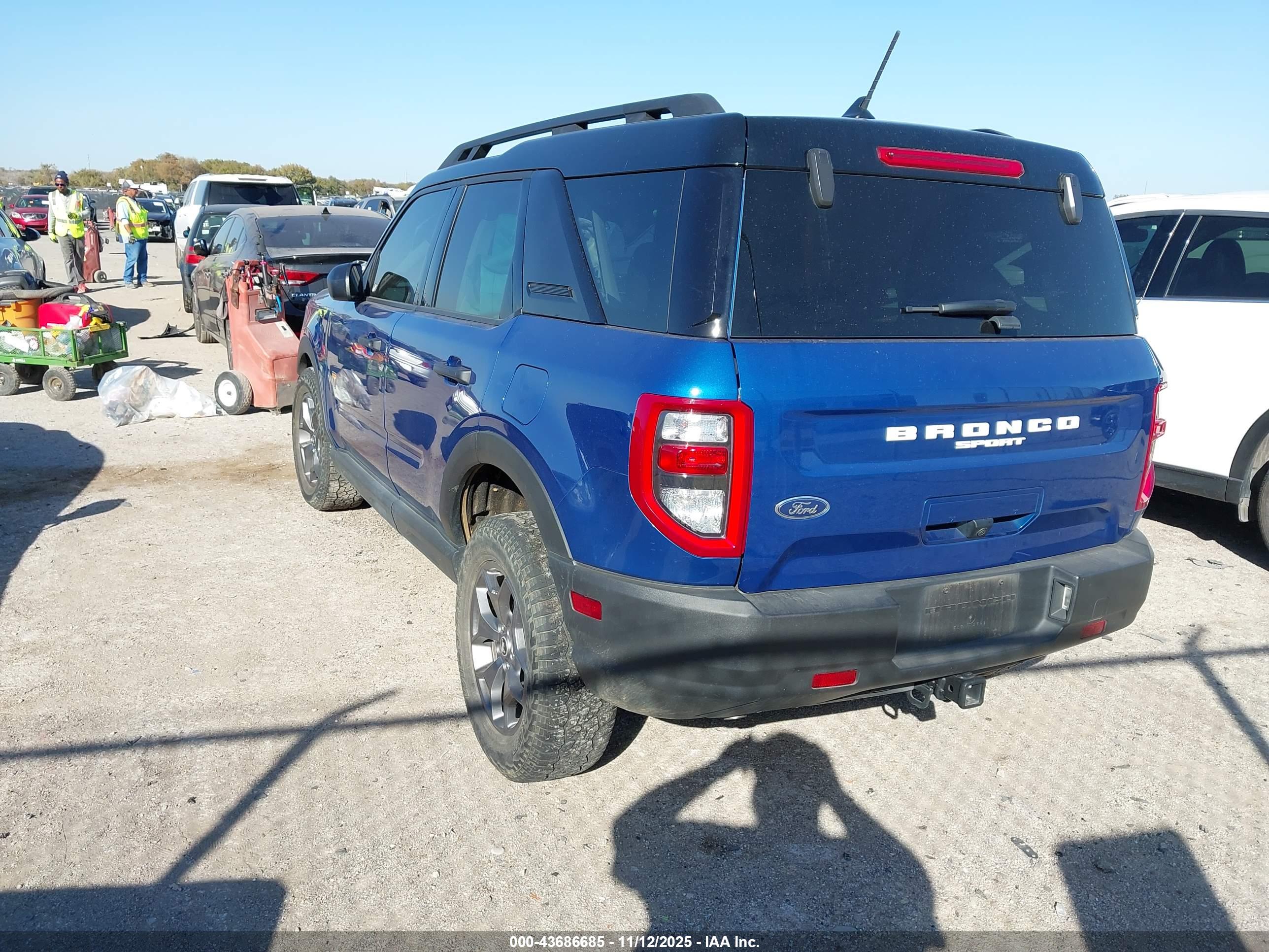 FORD BRONCO image 3