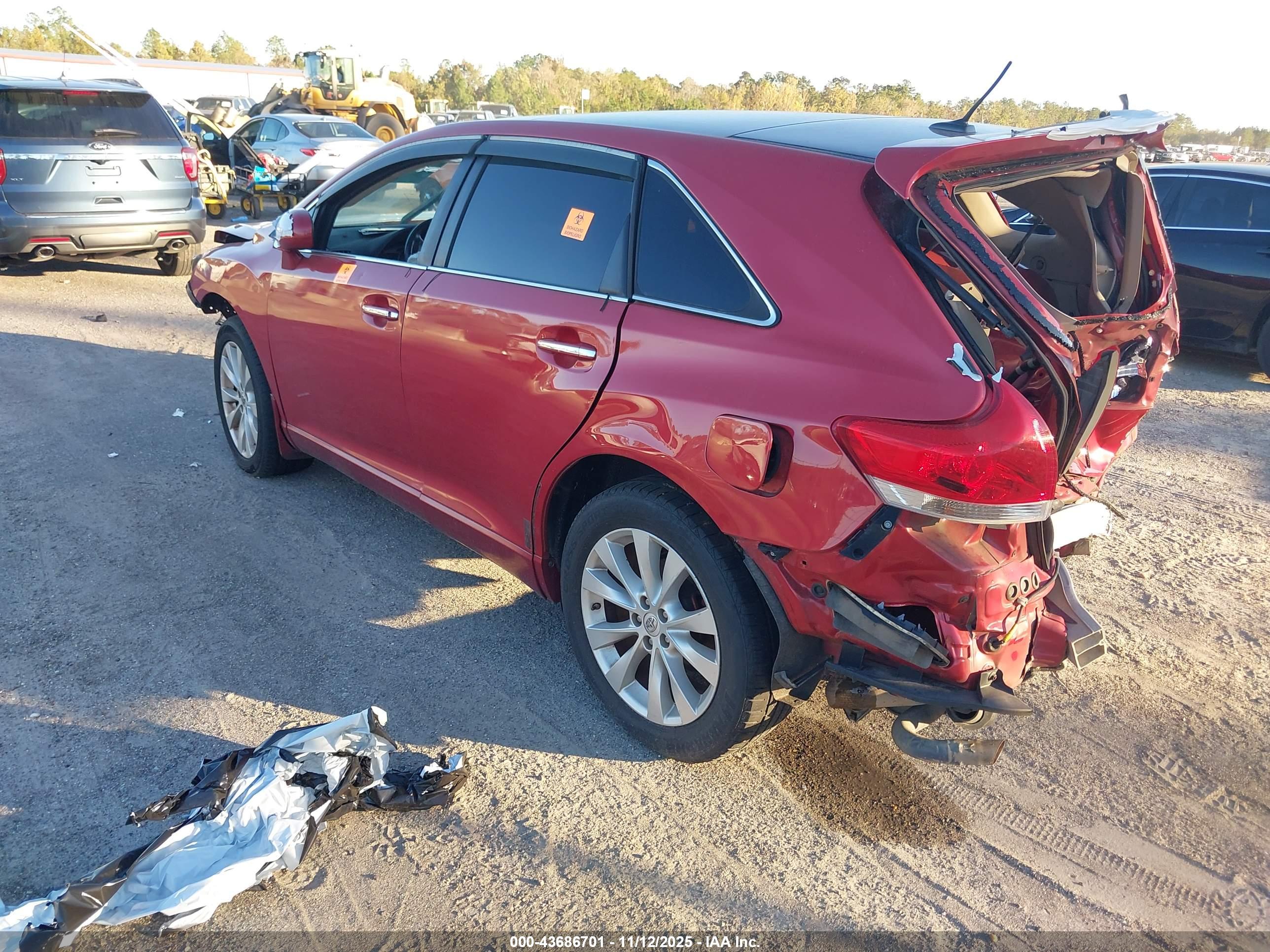 TOYOTA VENZA image 3