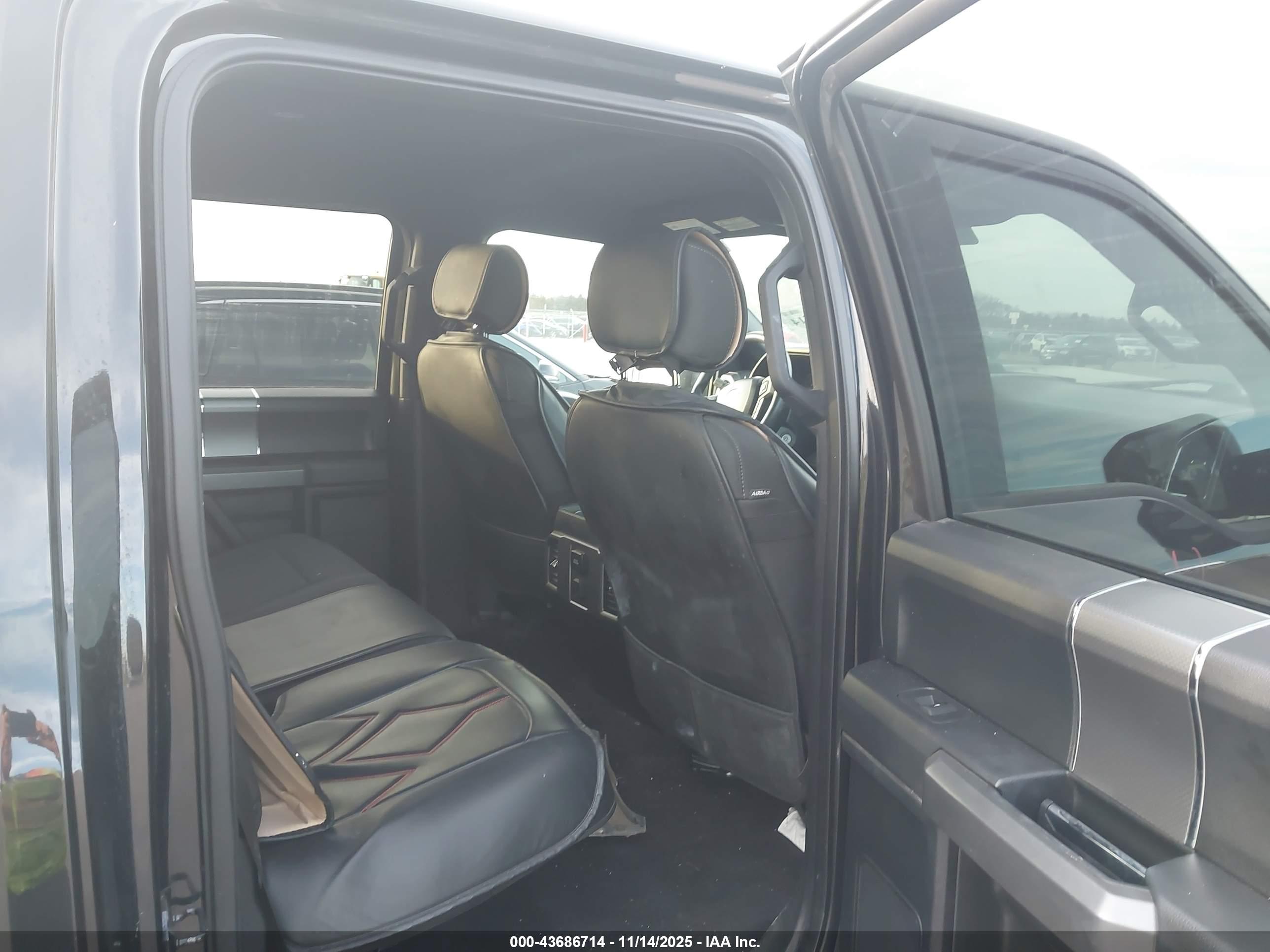 FORD F-150 image 8