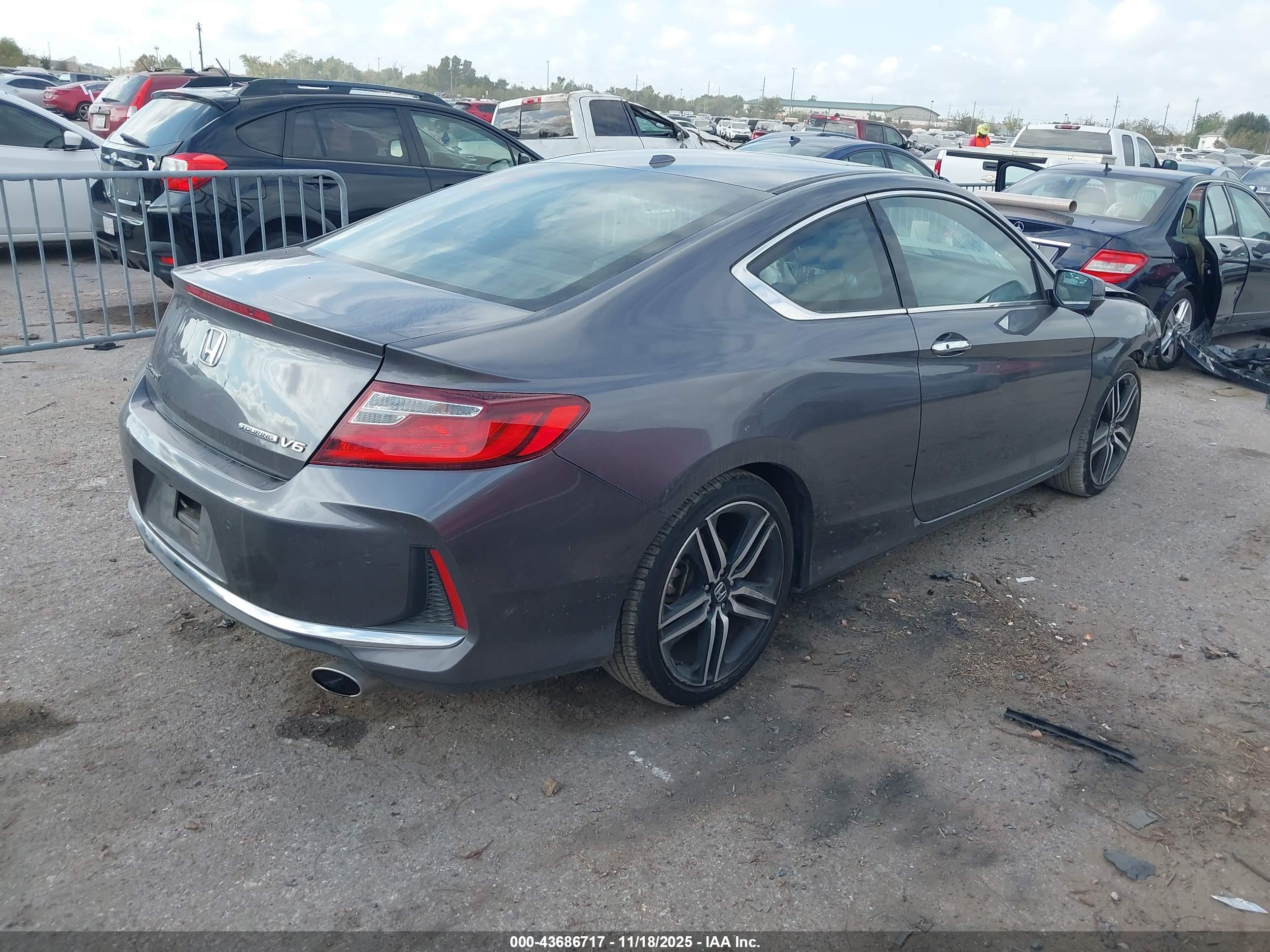 HONDA ACCORD image 4