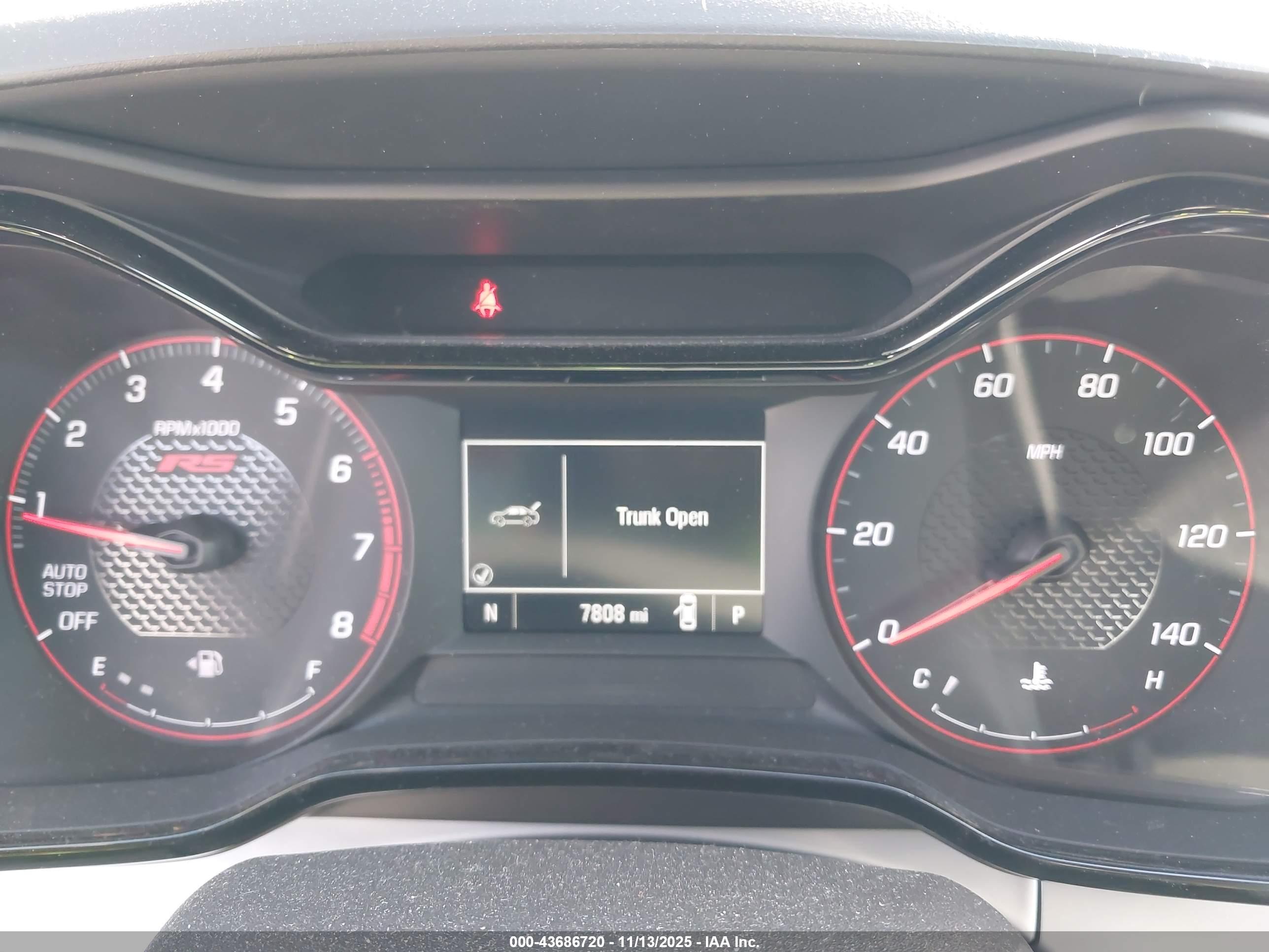 CHEVROLET TRAX image 7