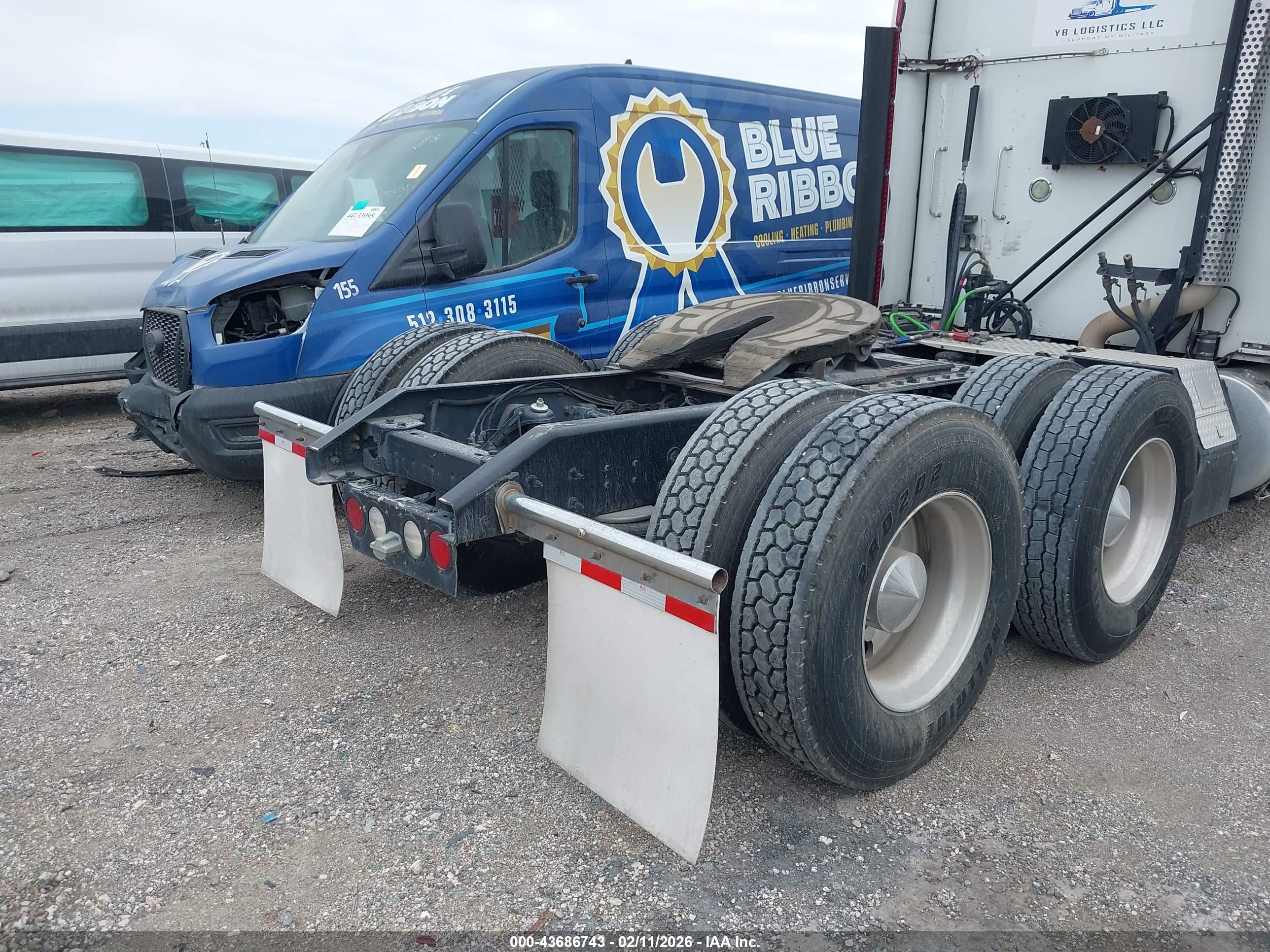 KENWORTH CONSTRUCTION image 4