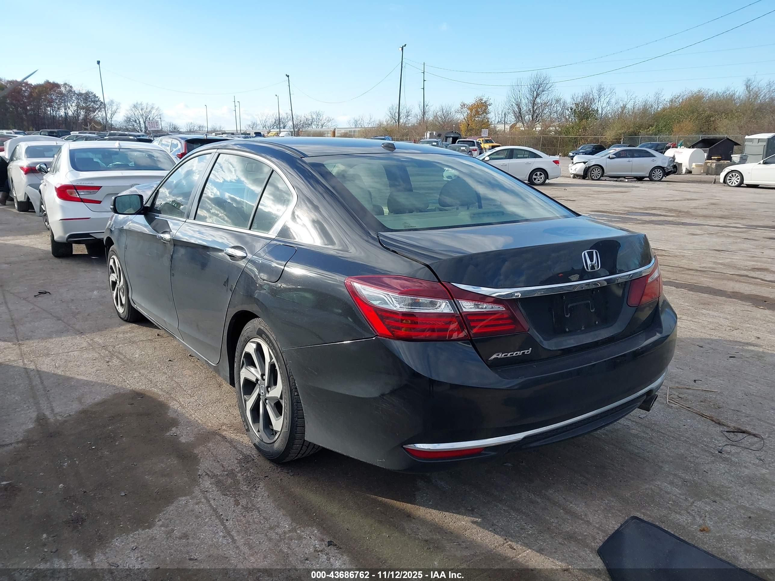 HONDA ACCORD image 3