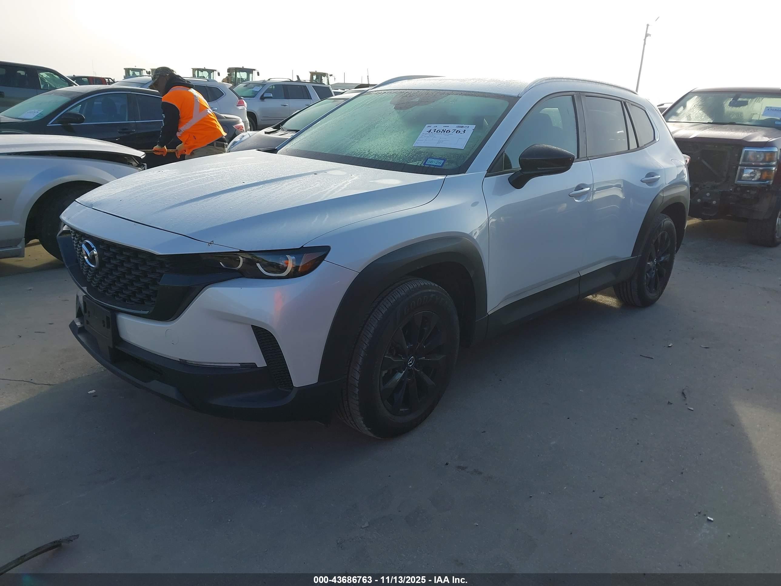 MAZDA CX-50 image 2