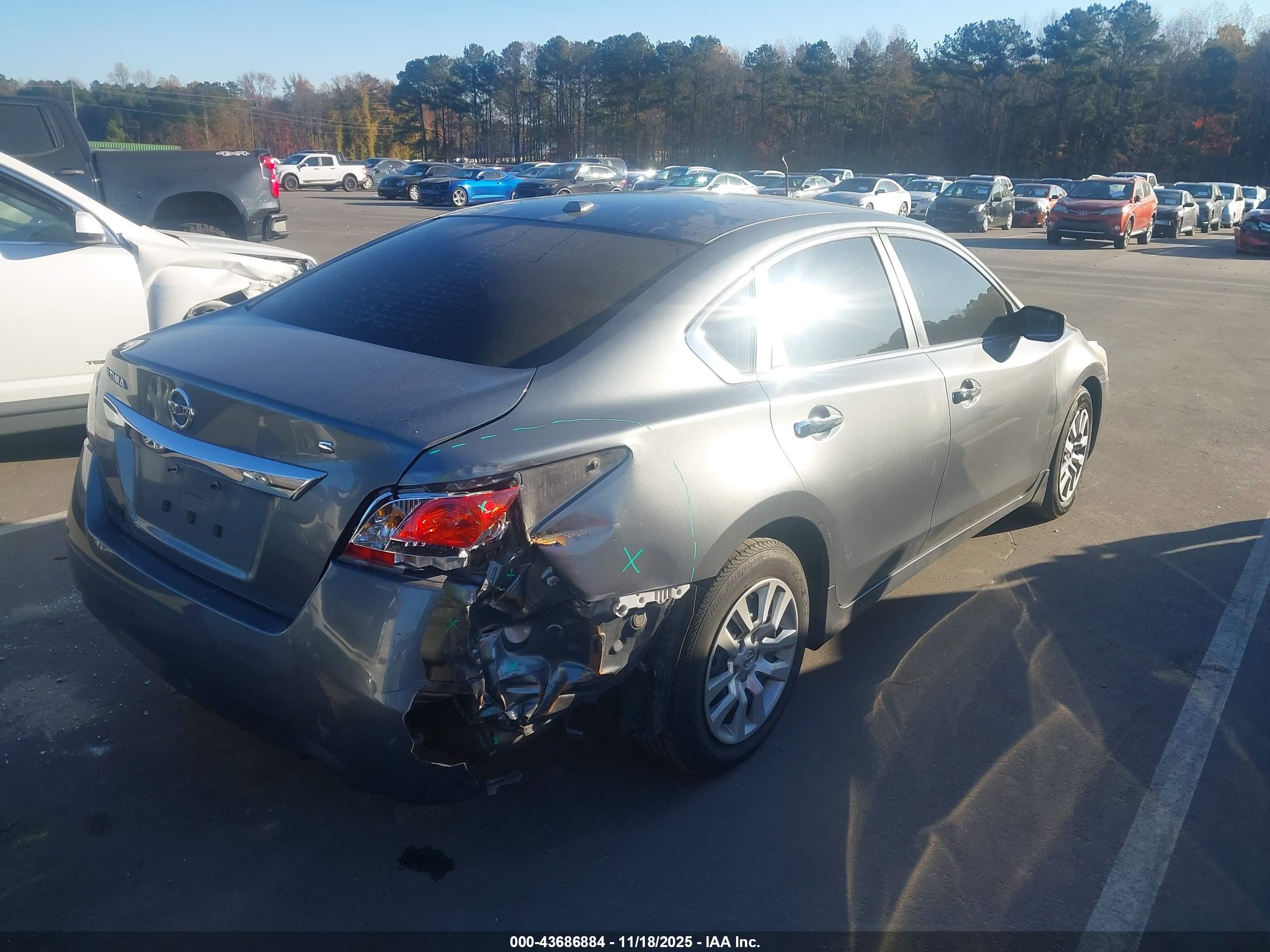 NISSAN ALTIMA image 4