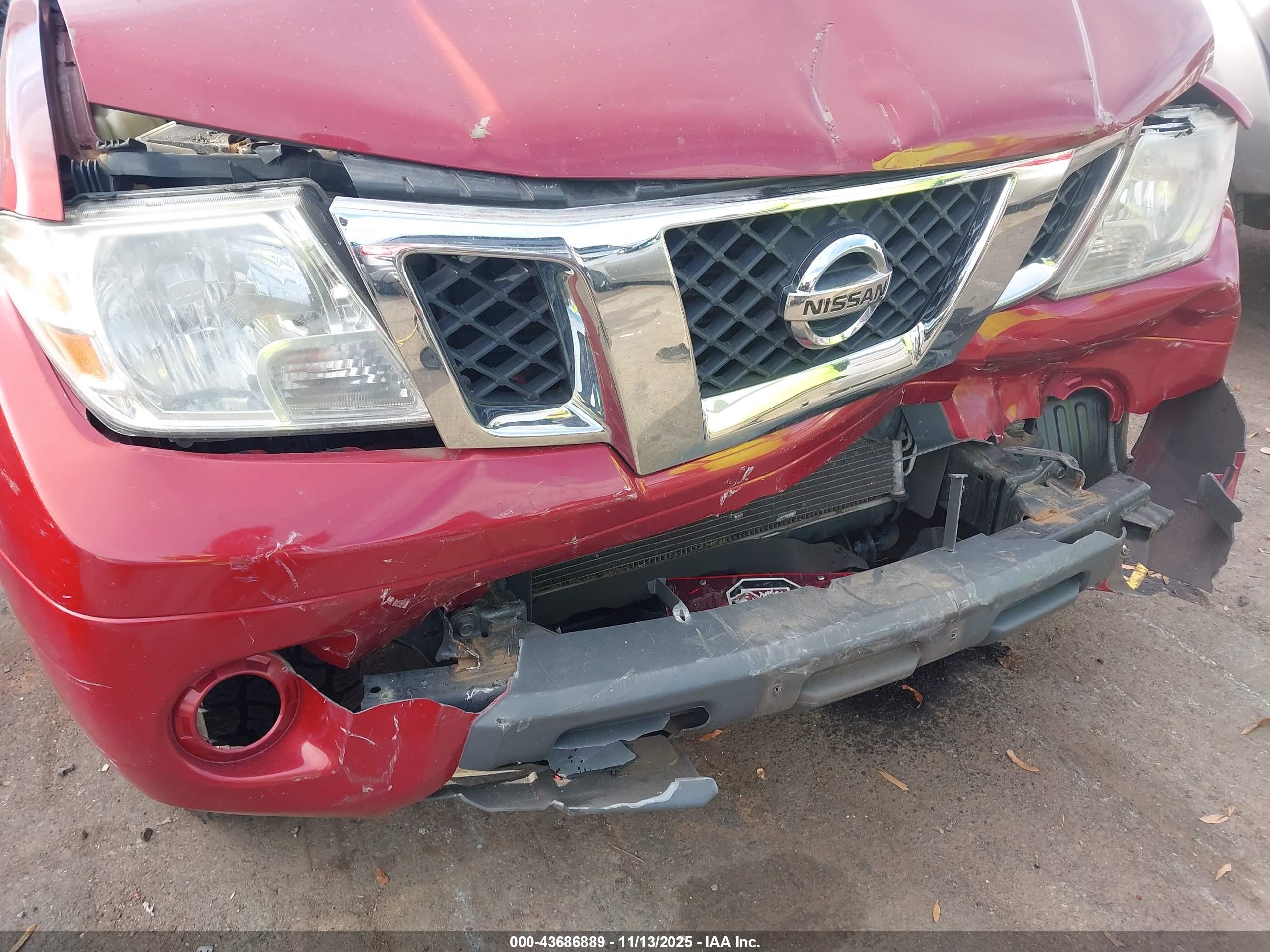 NISSAN FRONTIER image 6