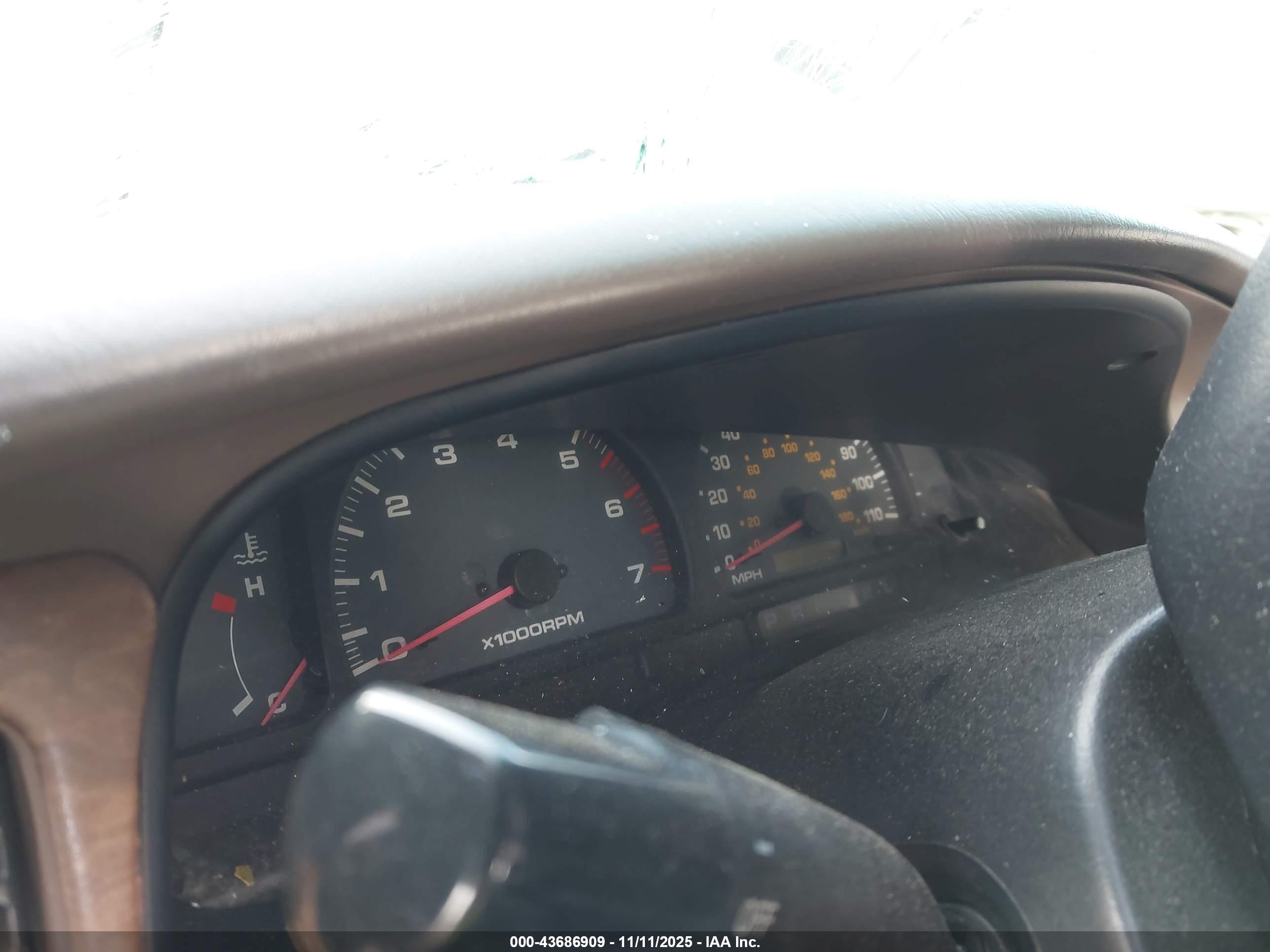 TOYOTA 4RUNNER image 7