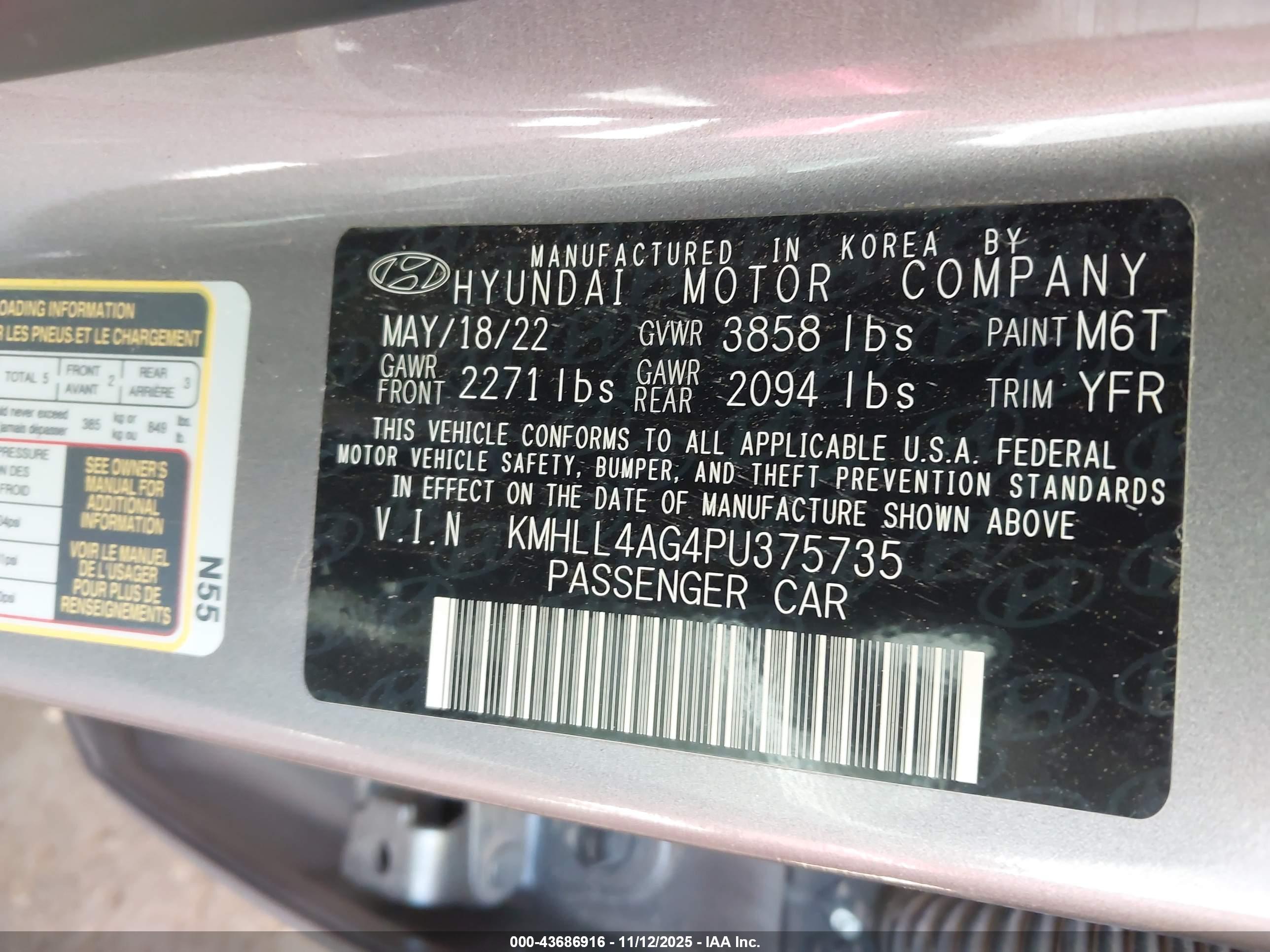 HYUNDAI ELANTRA image 9