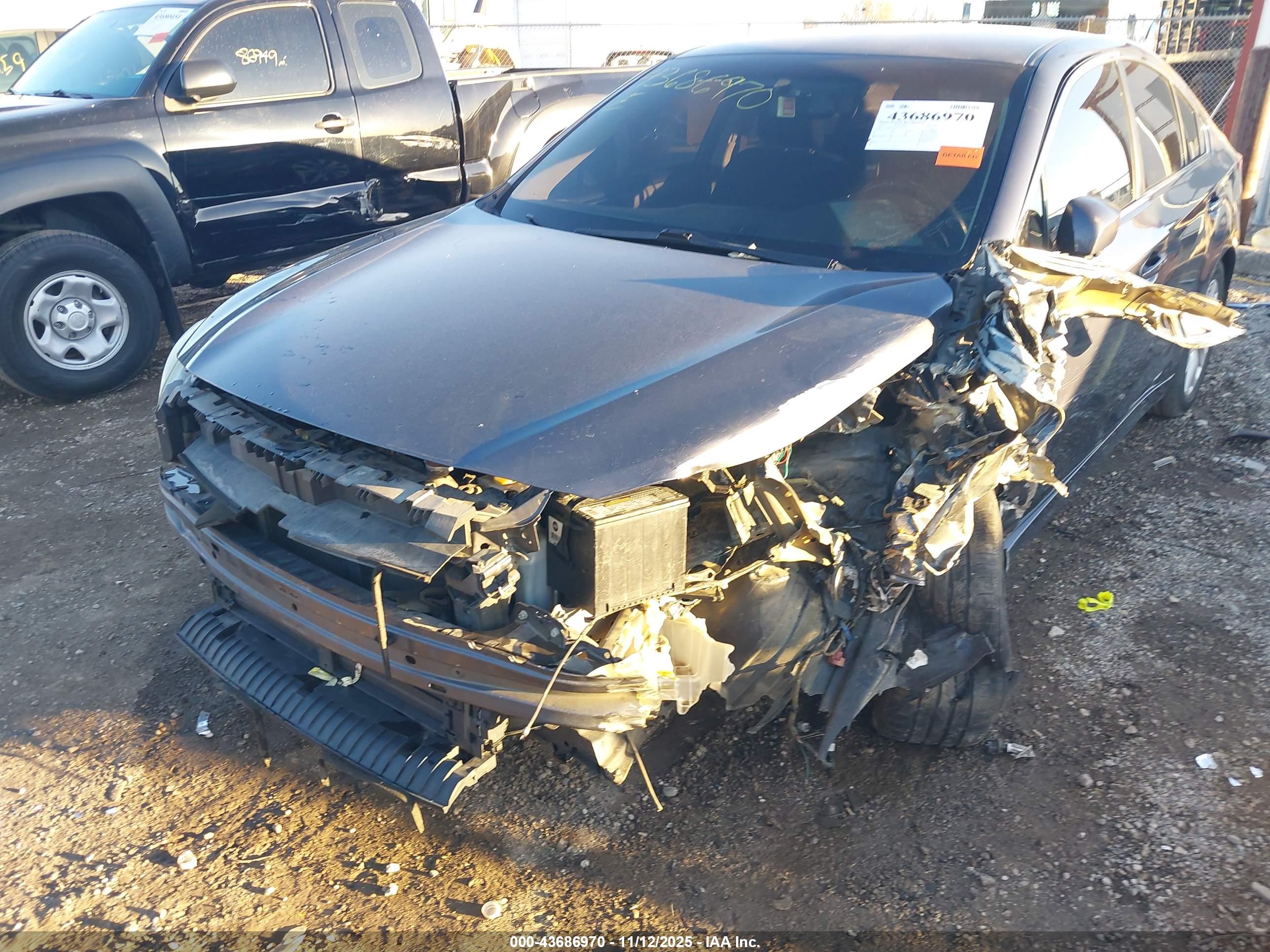 SUBARU LEGACY image 6