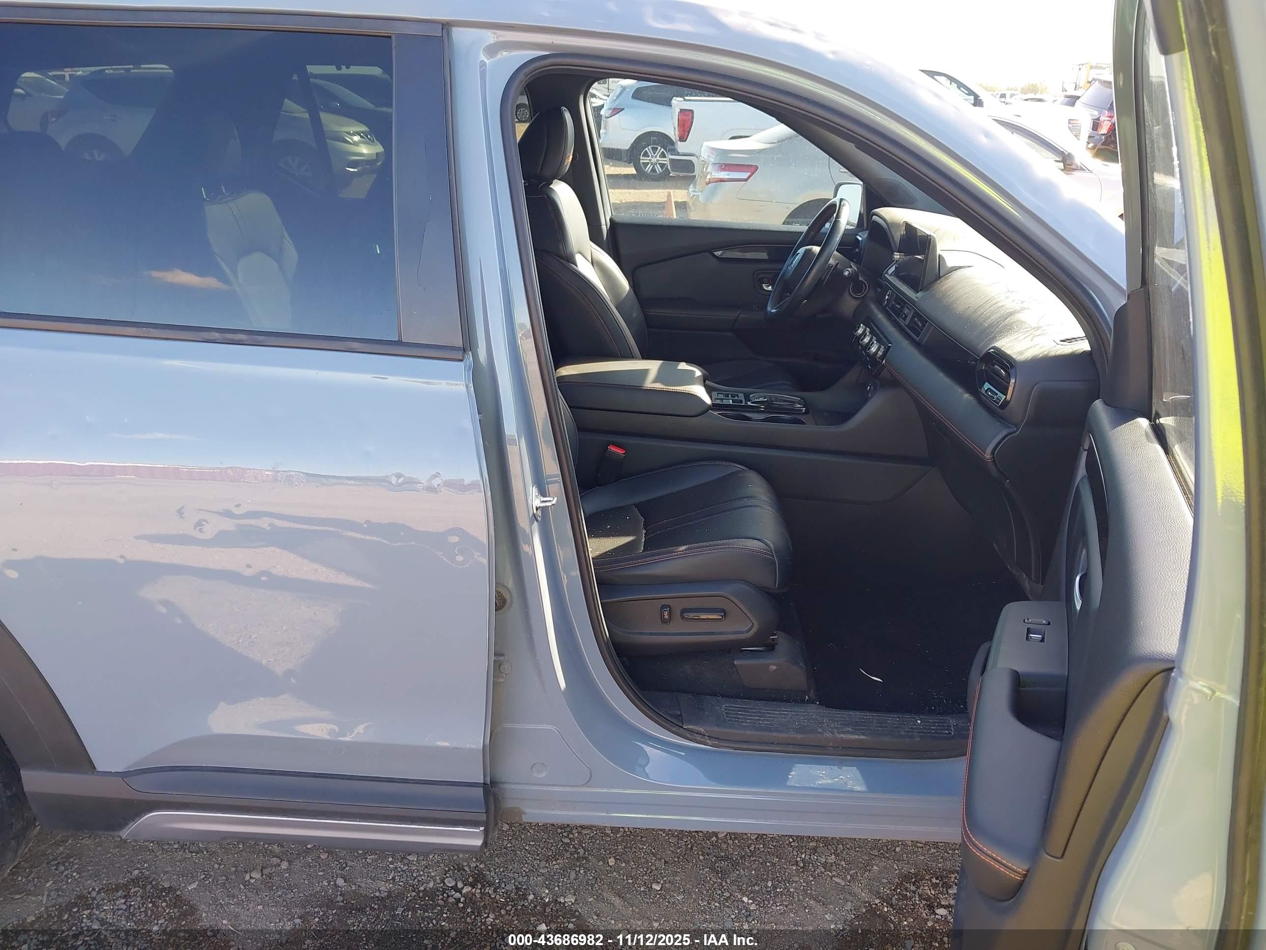 HONDA PILOT image 5