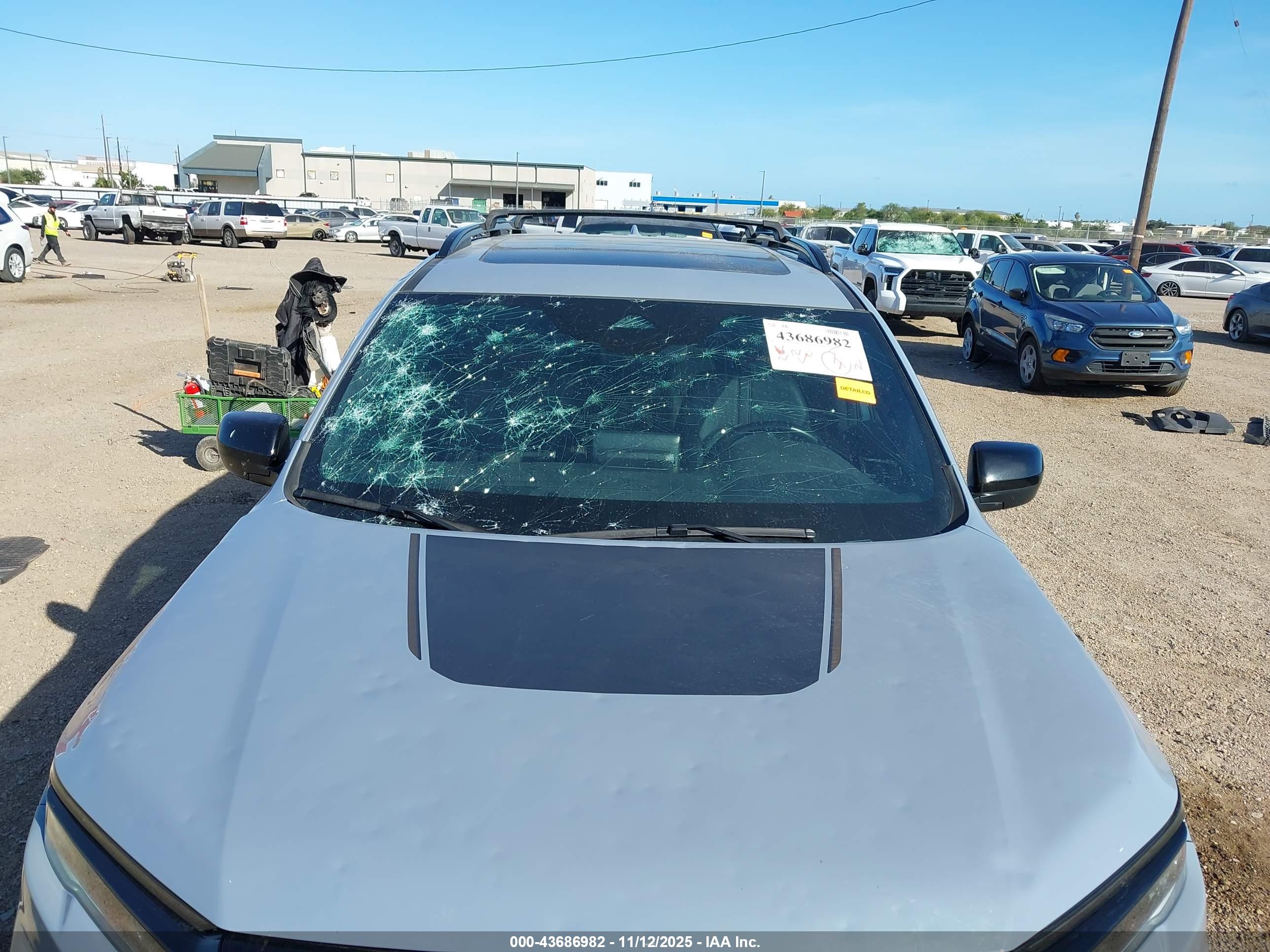 HONDA PILOT image 6