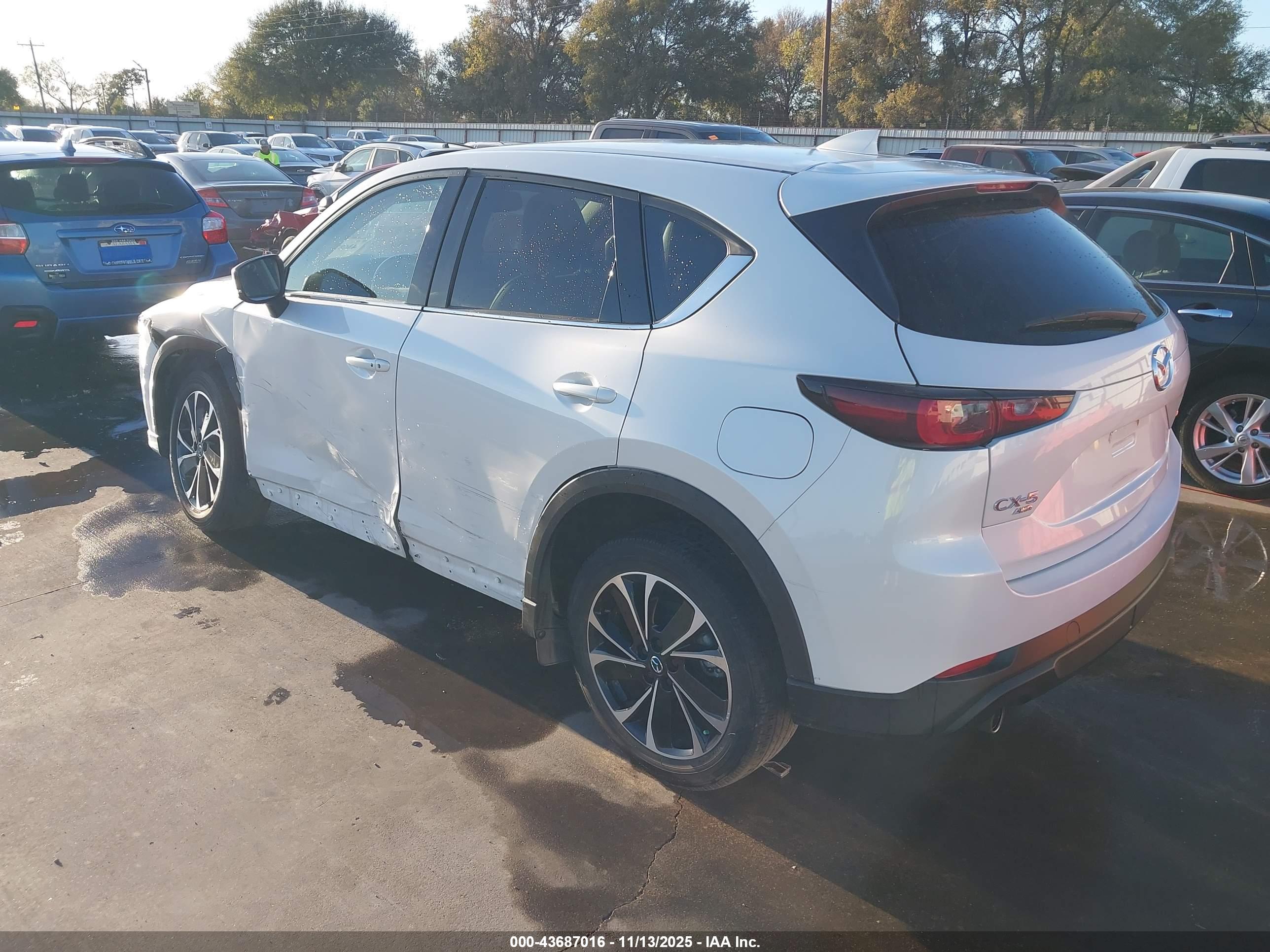 MAZDA CX-5 image 3