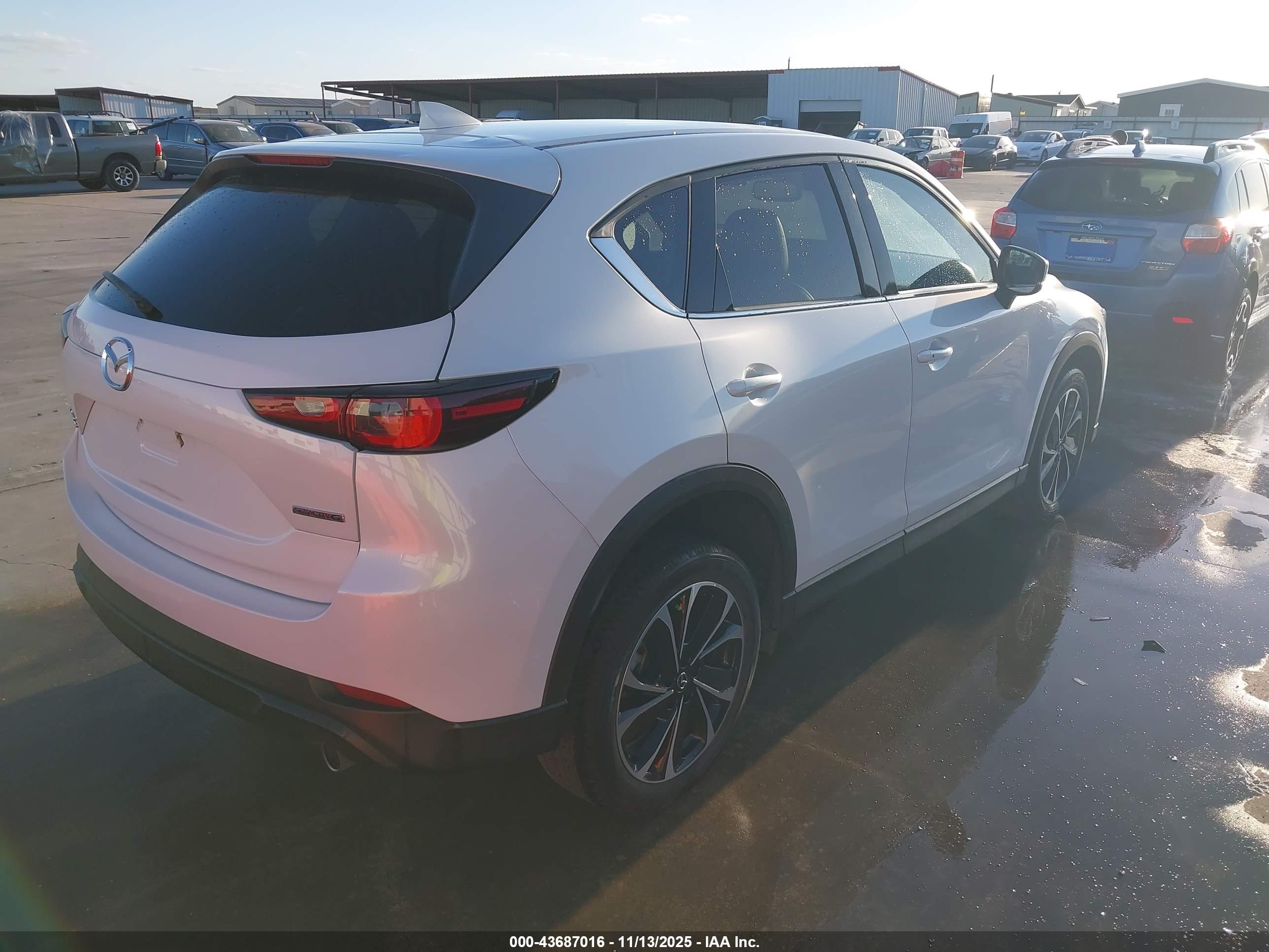 MAZDA CX-5 image 4