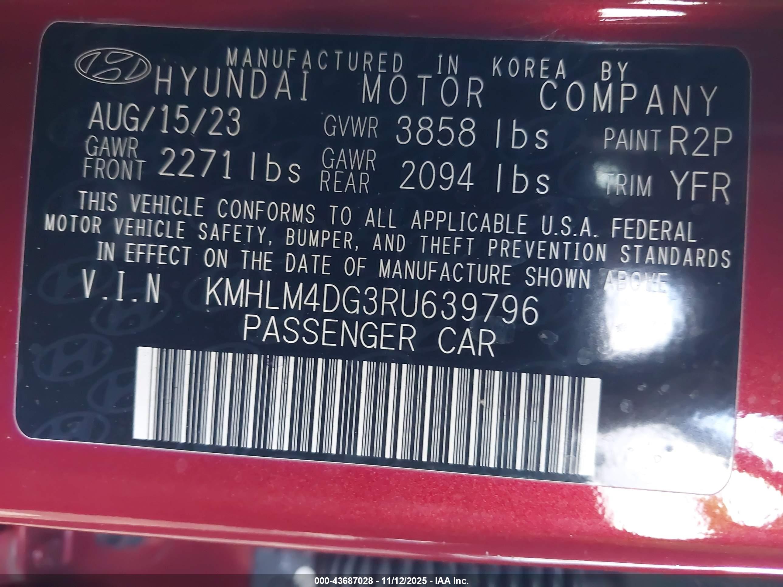 HYUNDAI ELANTRA image 9
