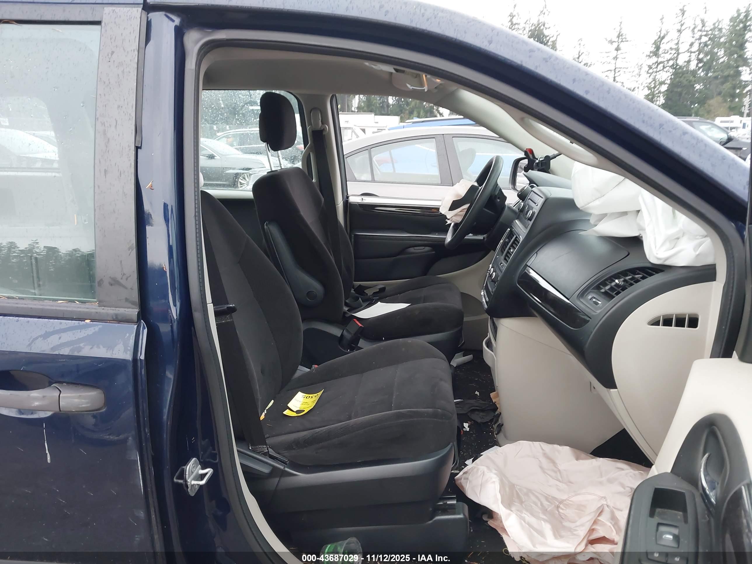 DODGE GRAND image 5