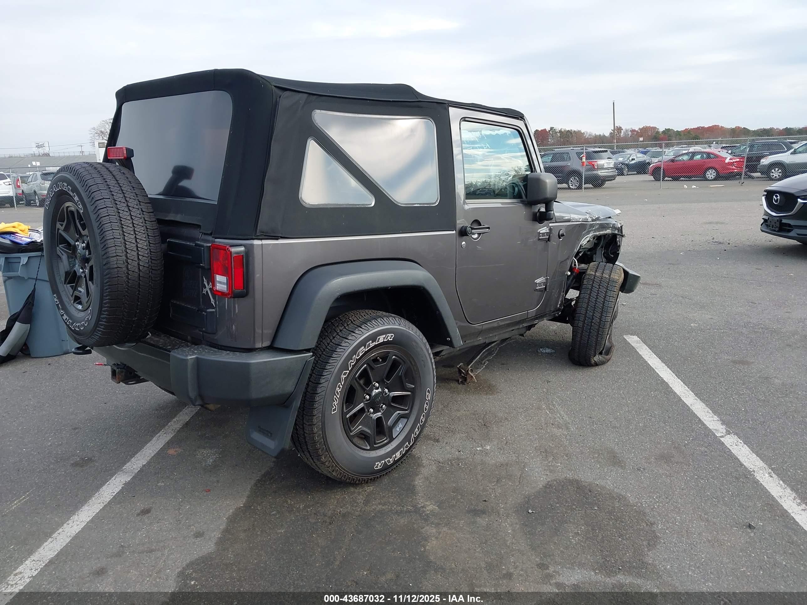 JEEP WRANGLER image 4