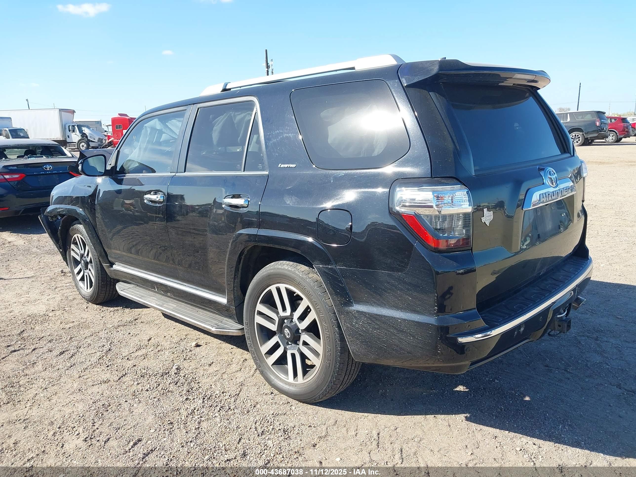 TOYOTA 4RUNNER image 3