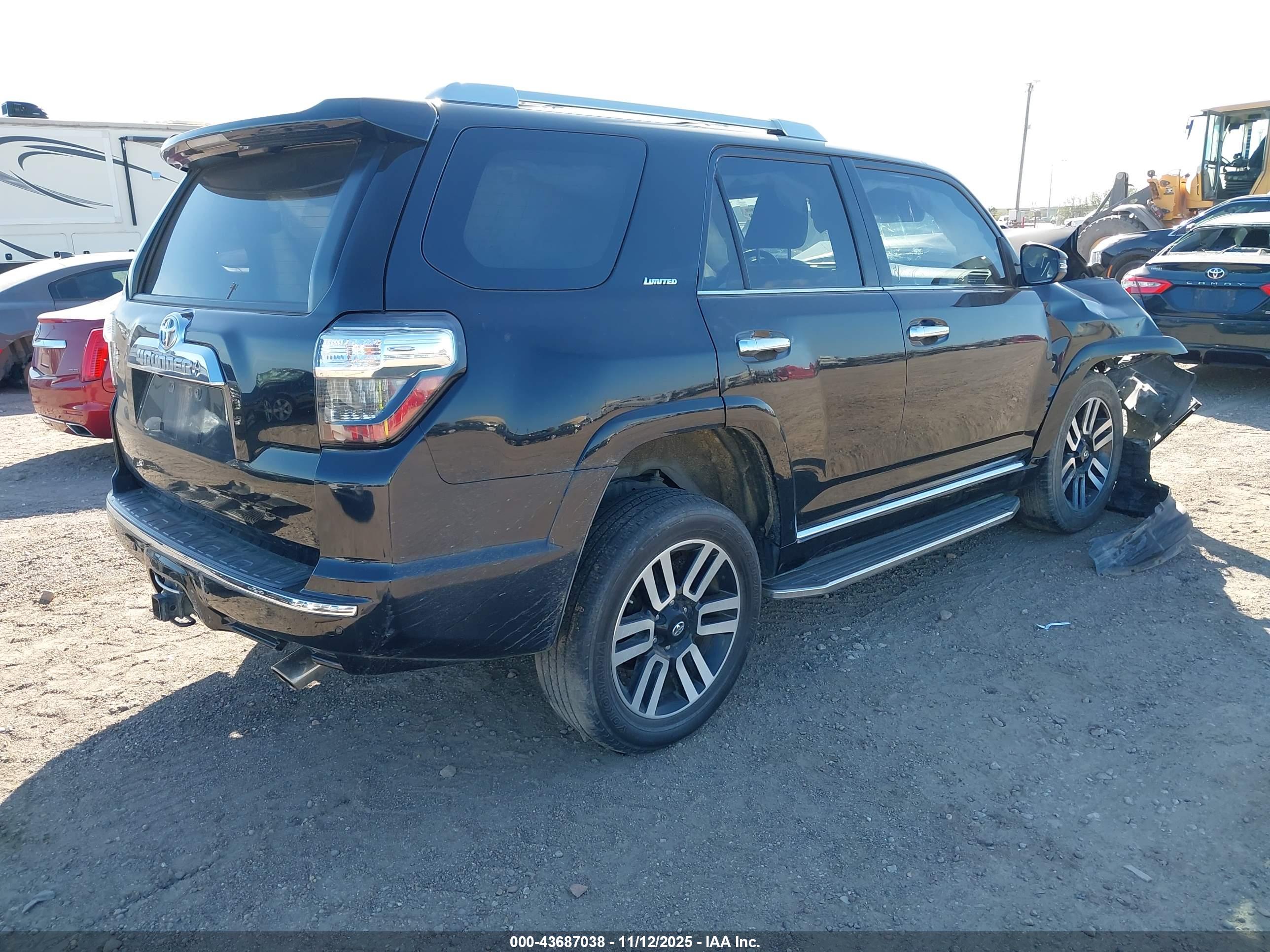 TOYOTA 4RUNNER image 4