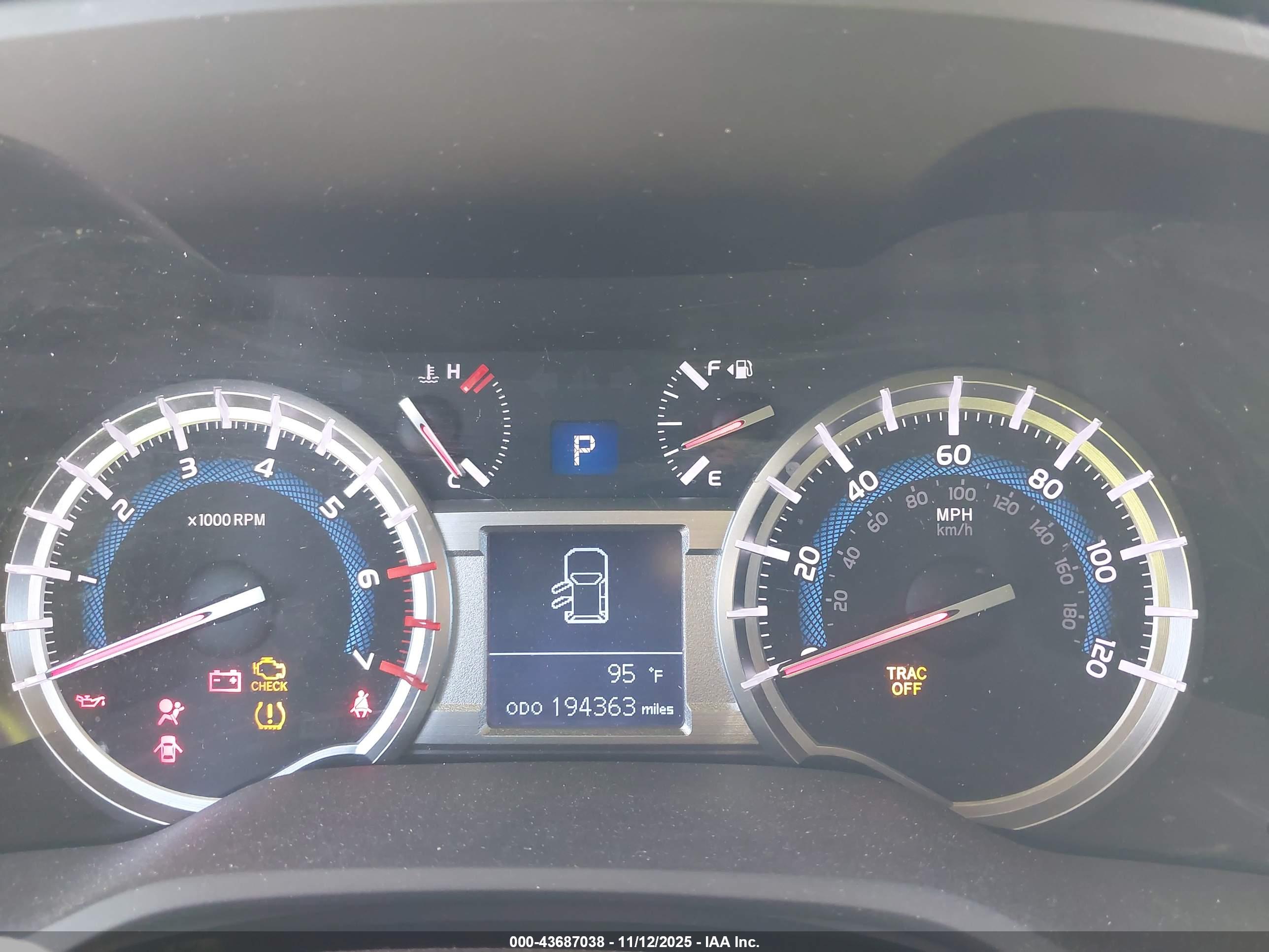 TOYOTA 4RUNNER image 7
