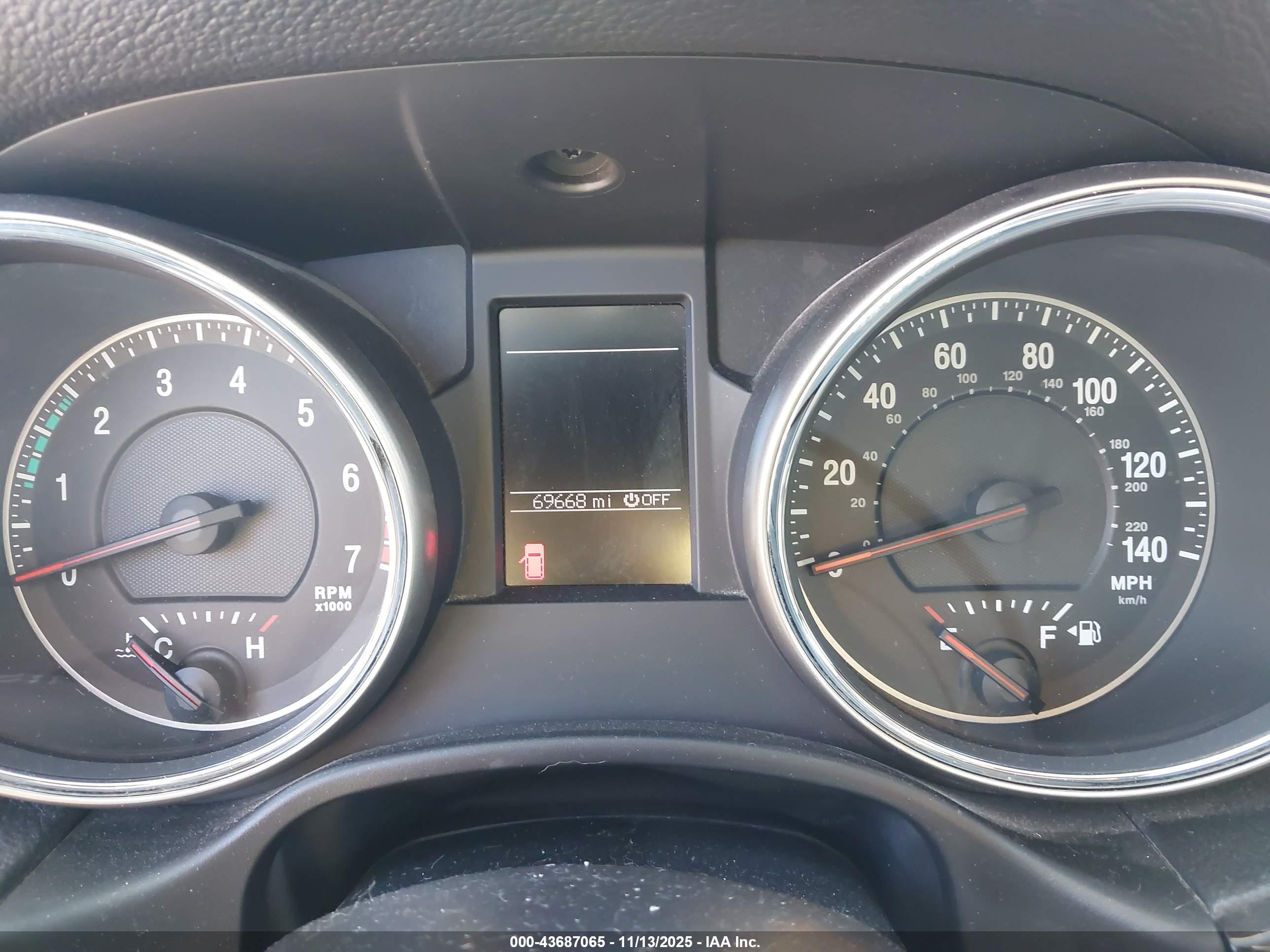 JEEP GRAND image 7