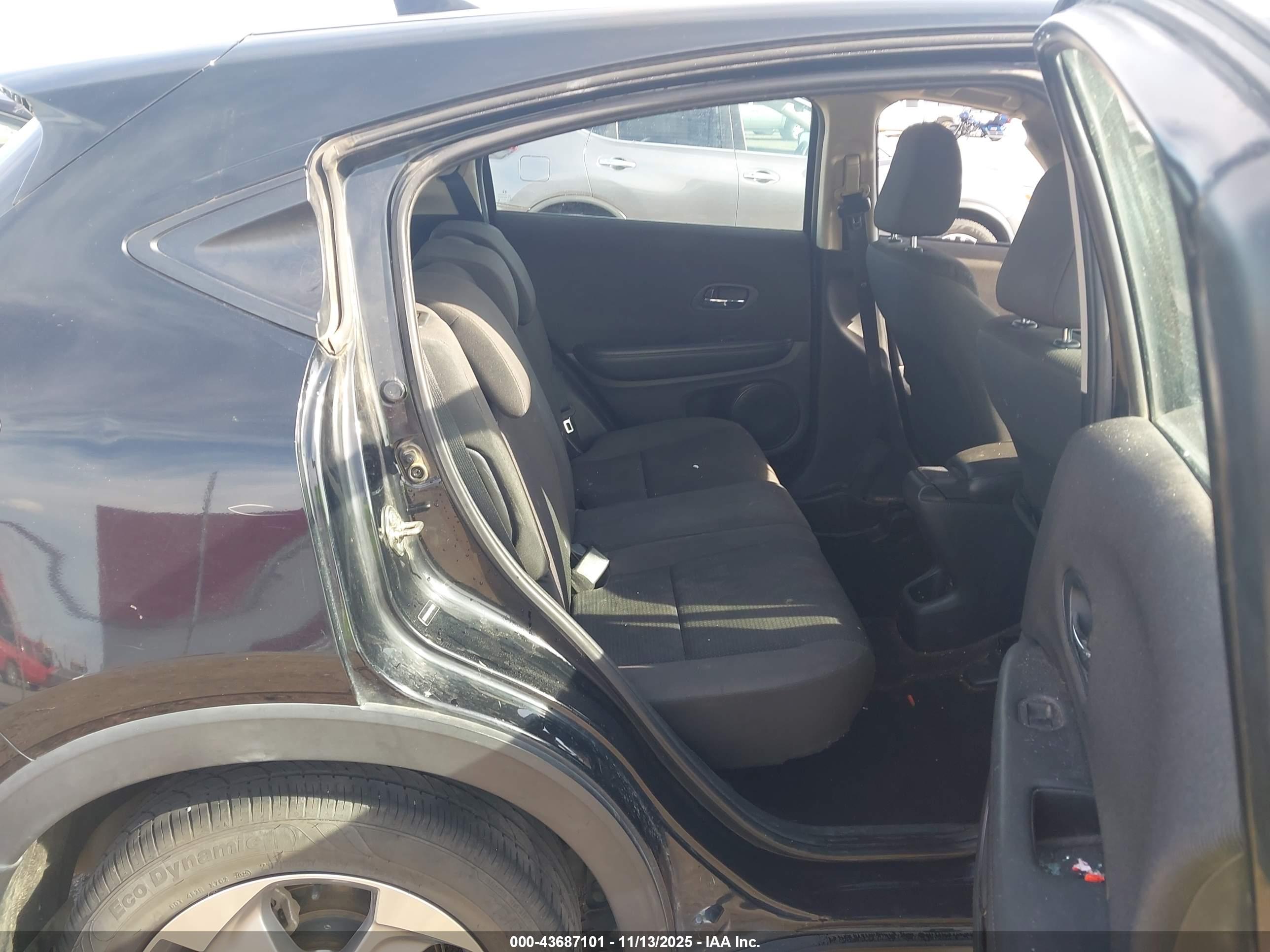 HONDA HR-V image 8