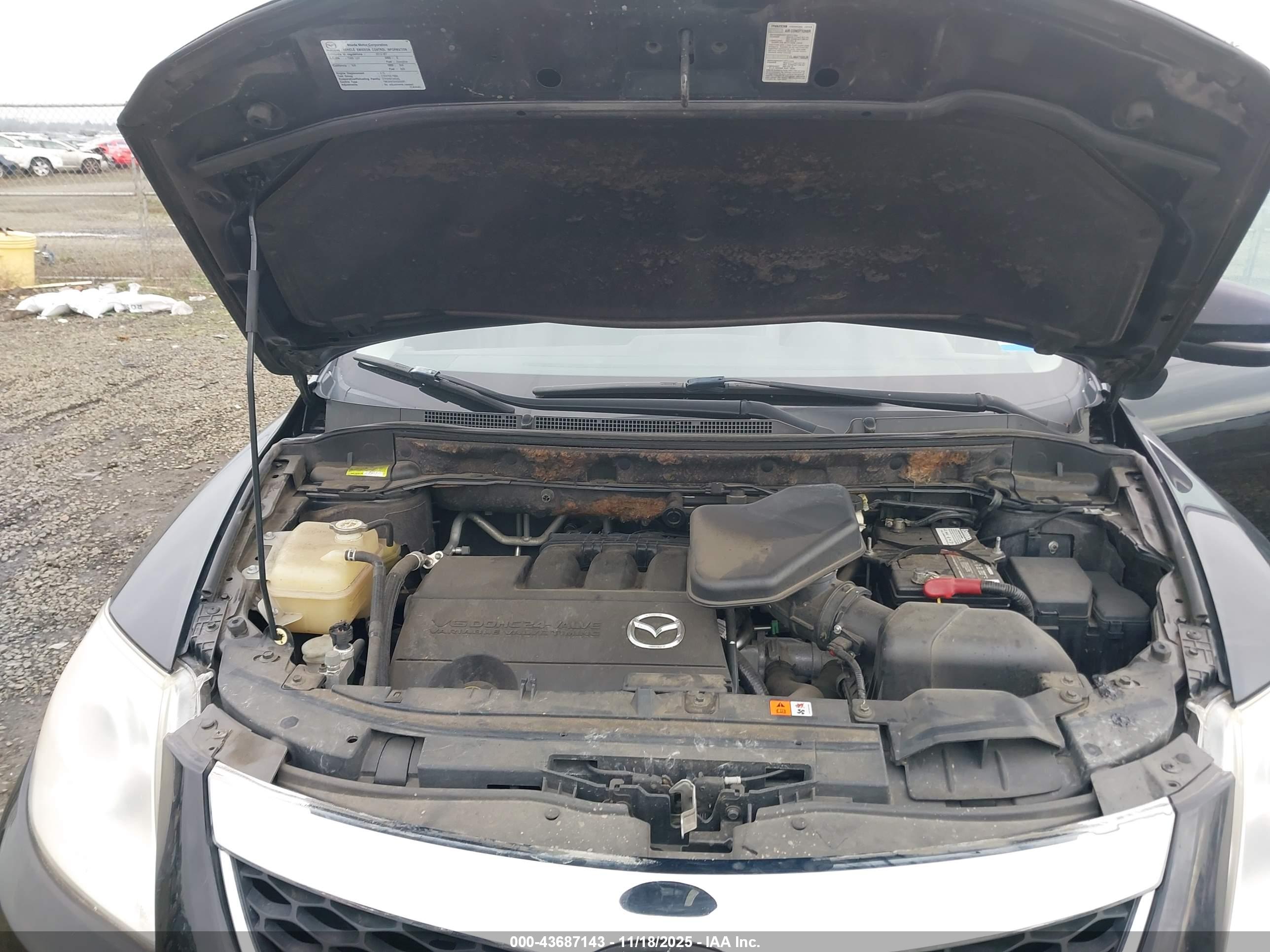 MAZDA CX-9 image 10