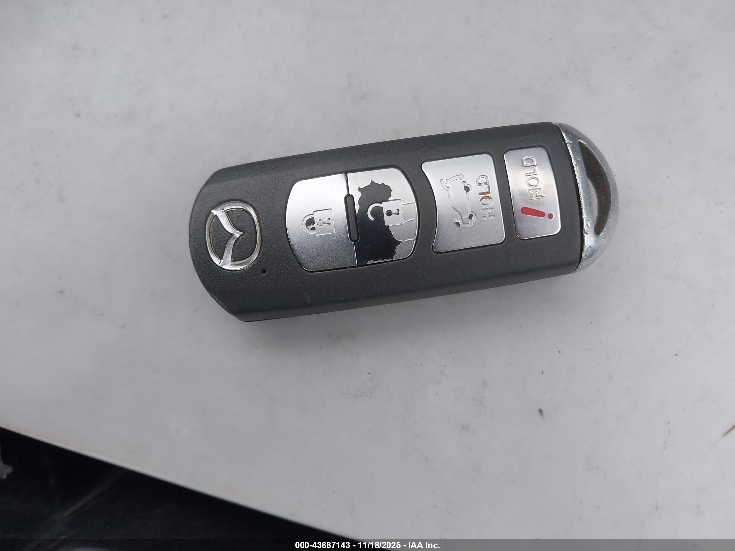 MAZDA CX-9 image 11