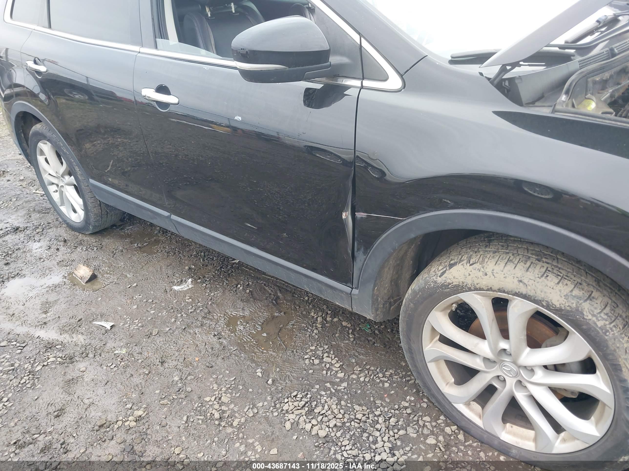 MAZDA CX-9 image 6