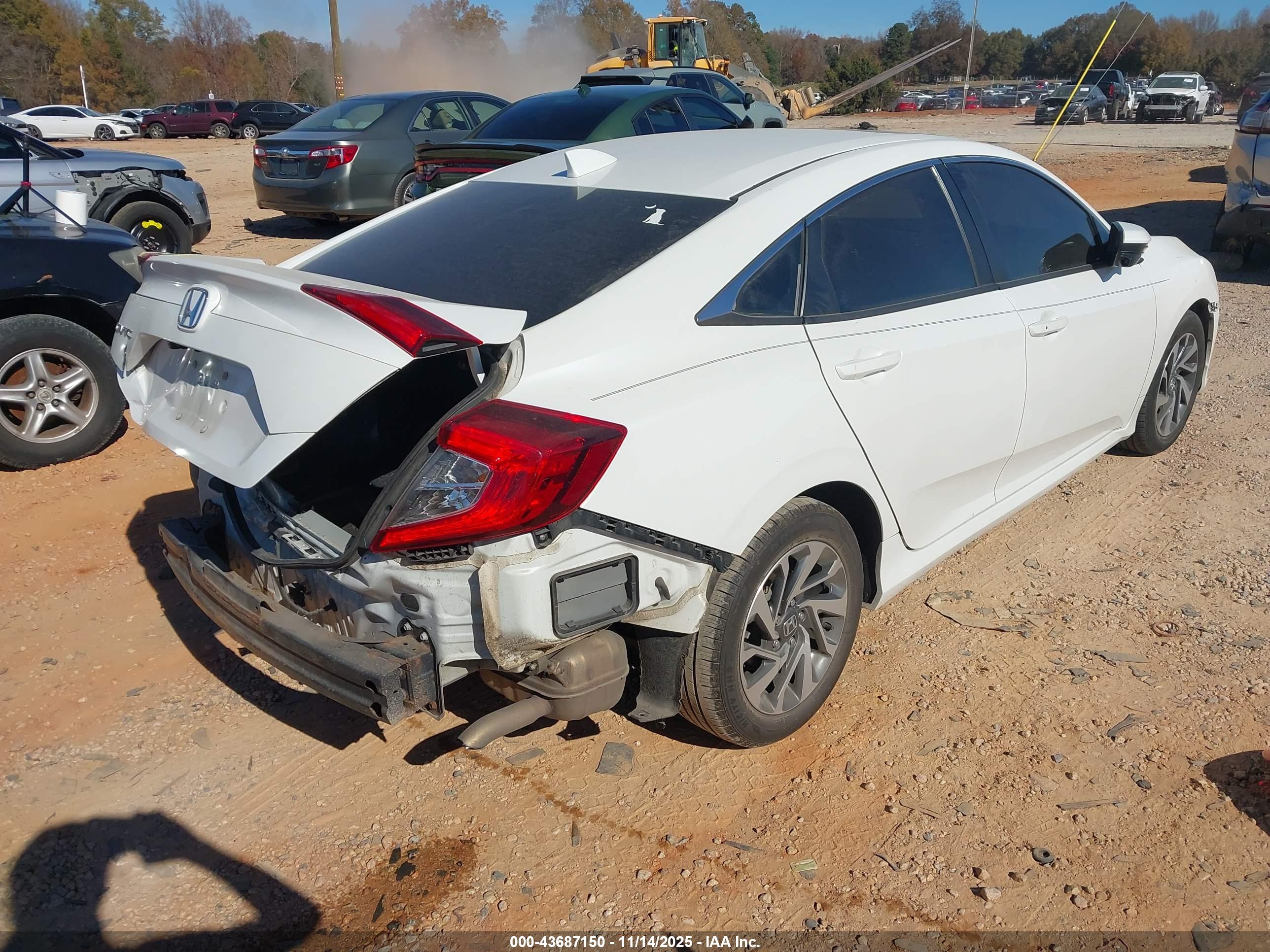 HONDA CIVIC image 4