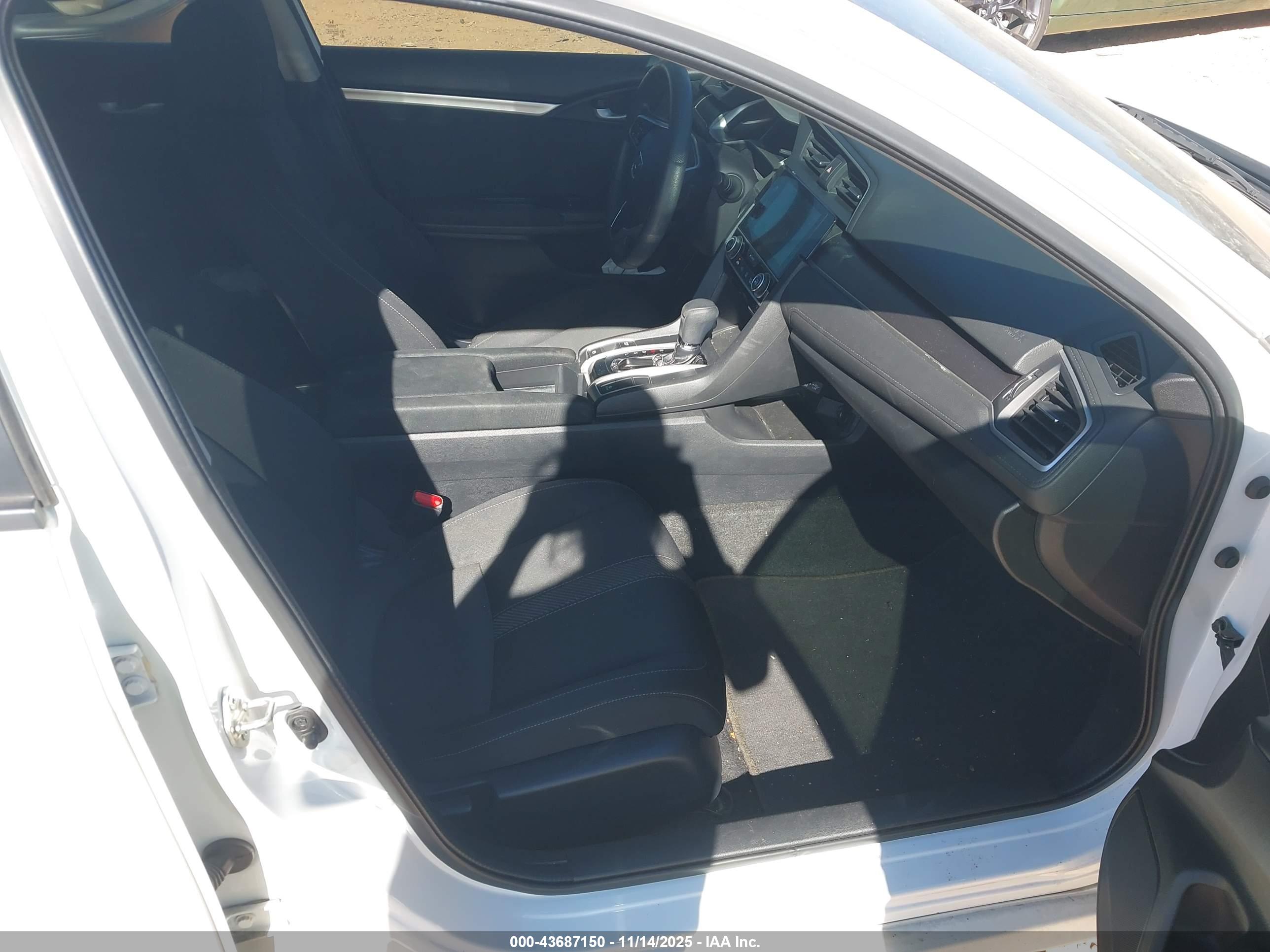 HONDA CIVIC image 5