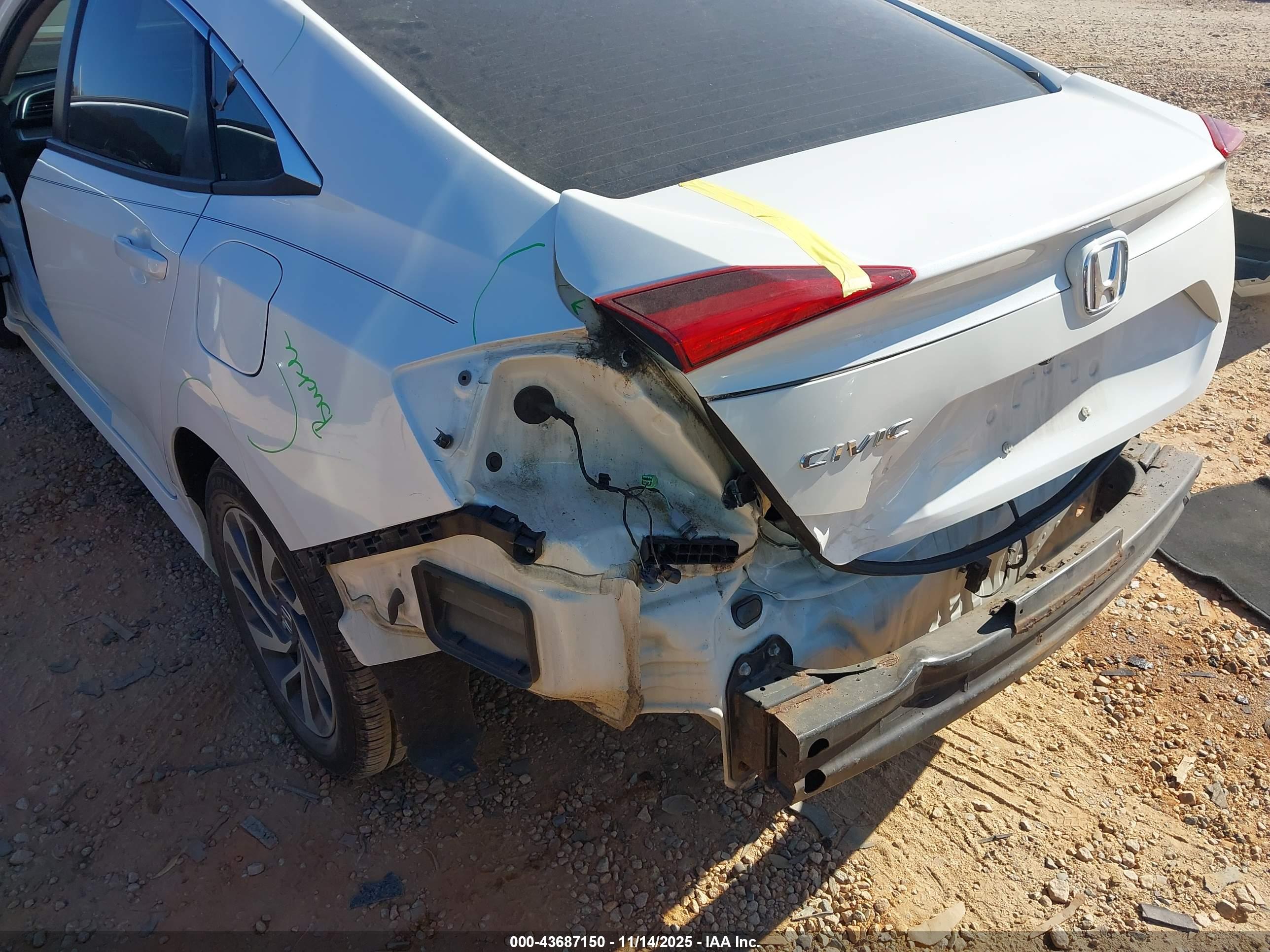 HONDA CIVIC image 6