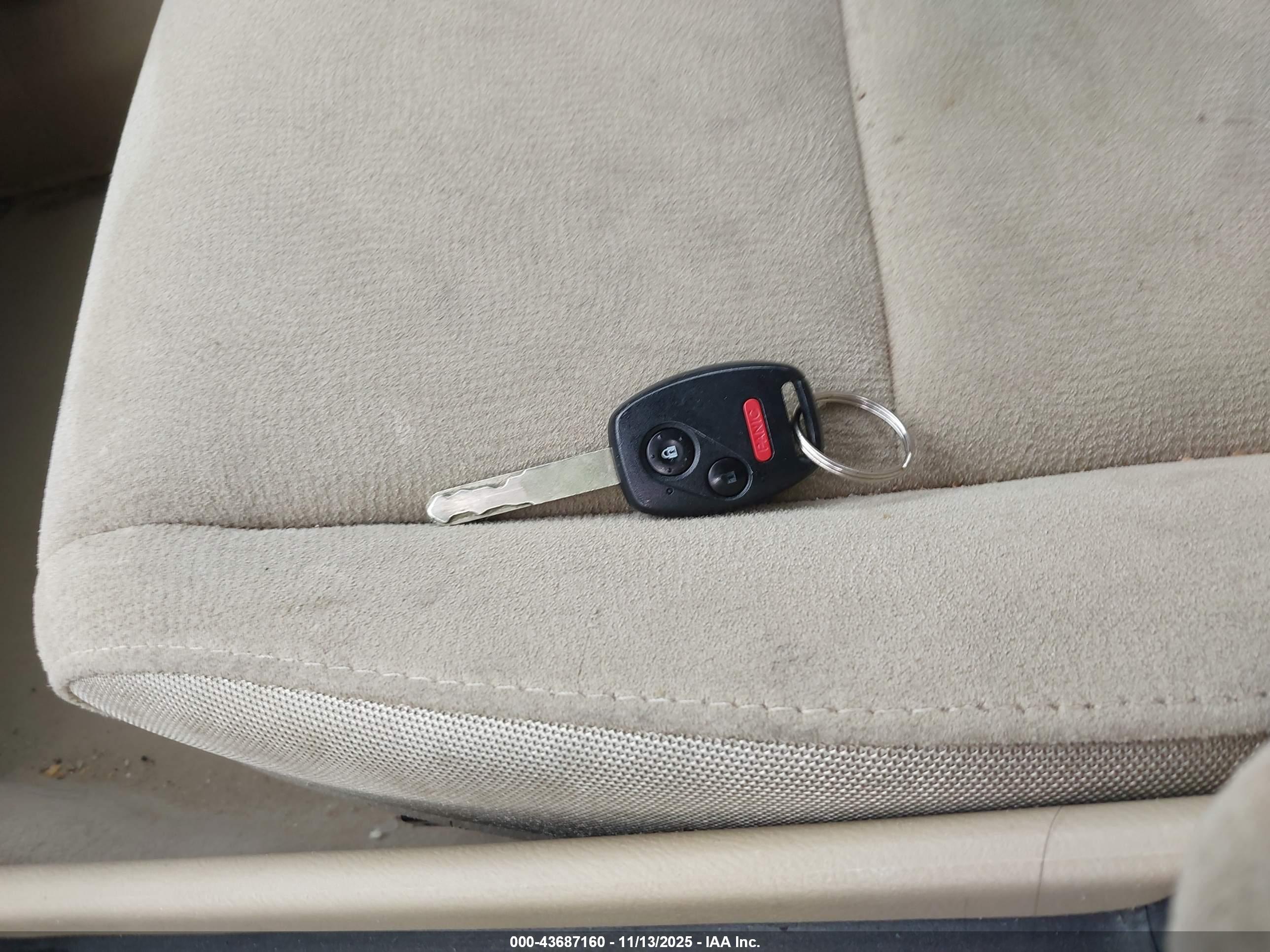 HONDA CIVIC image 11