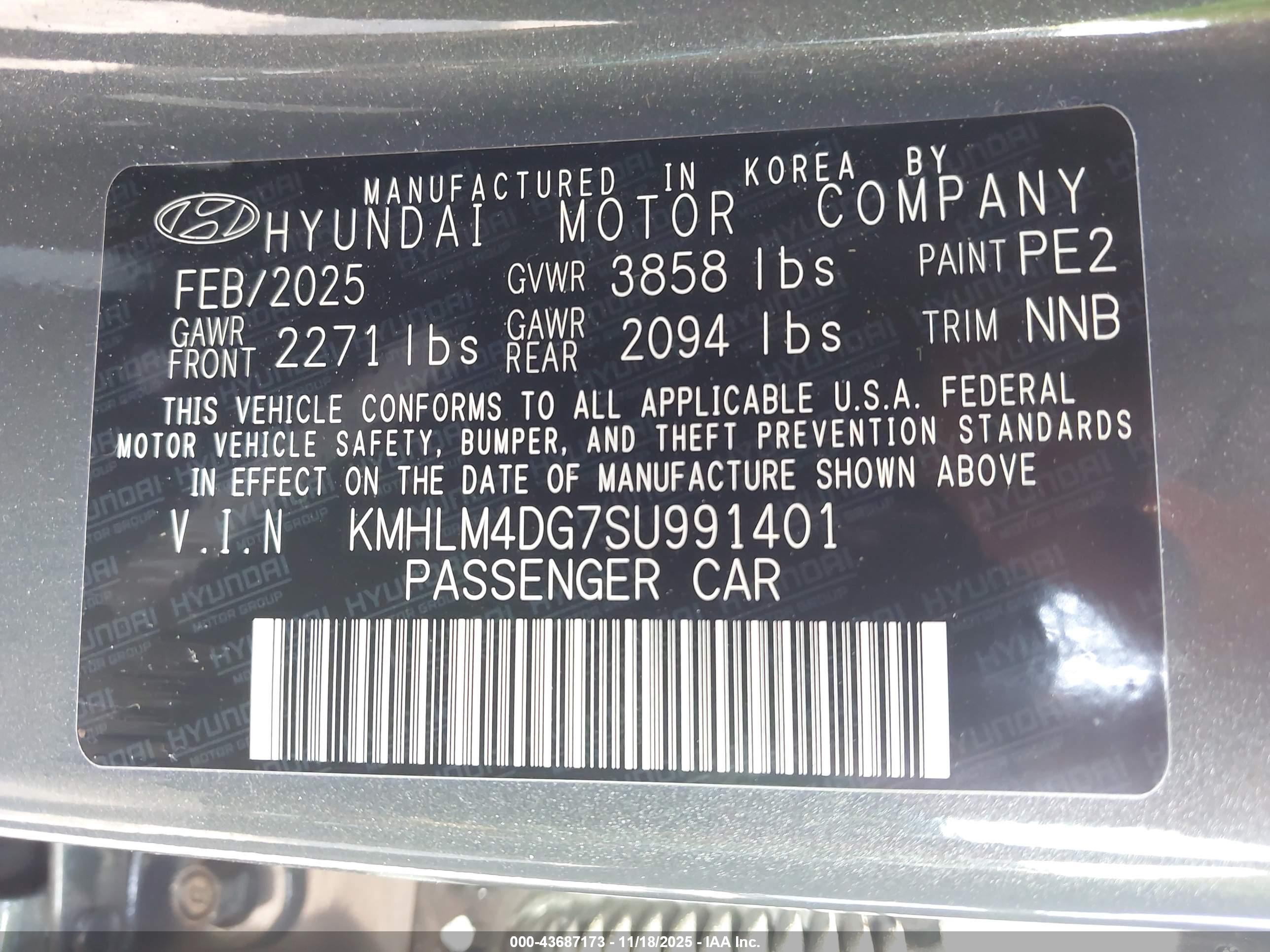 HYUNDAI ELANTRA image 9