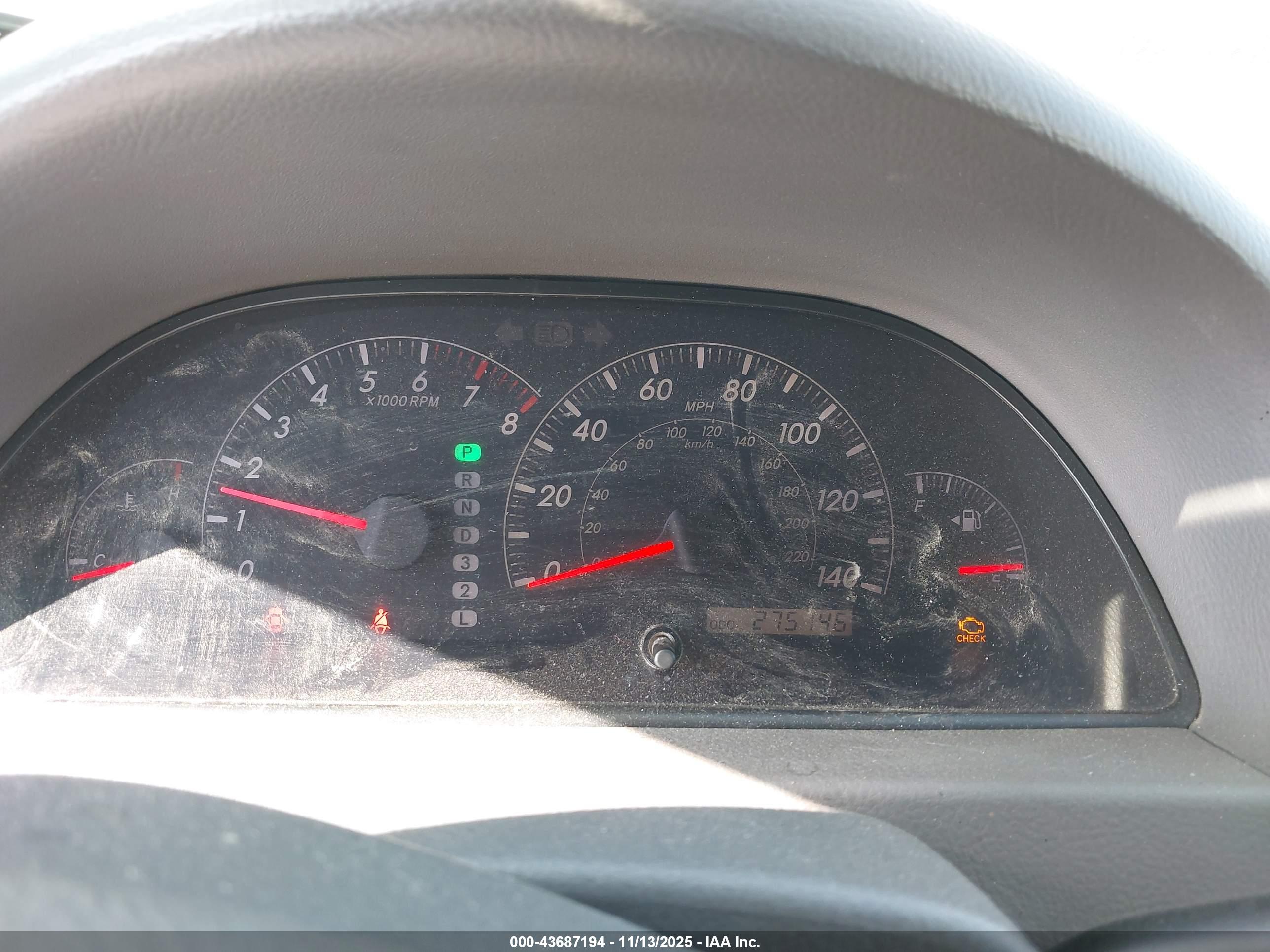 TOYOTA CAMRY image 7