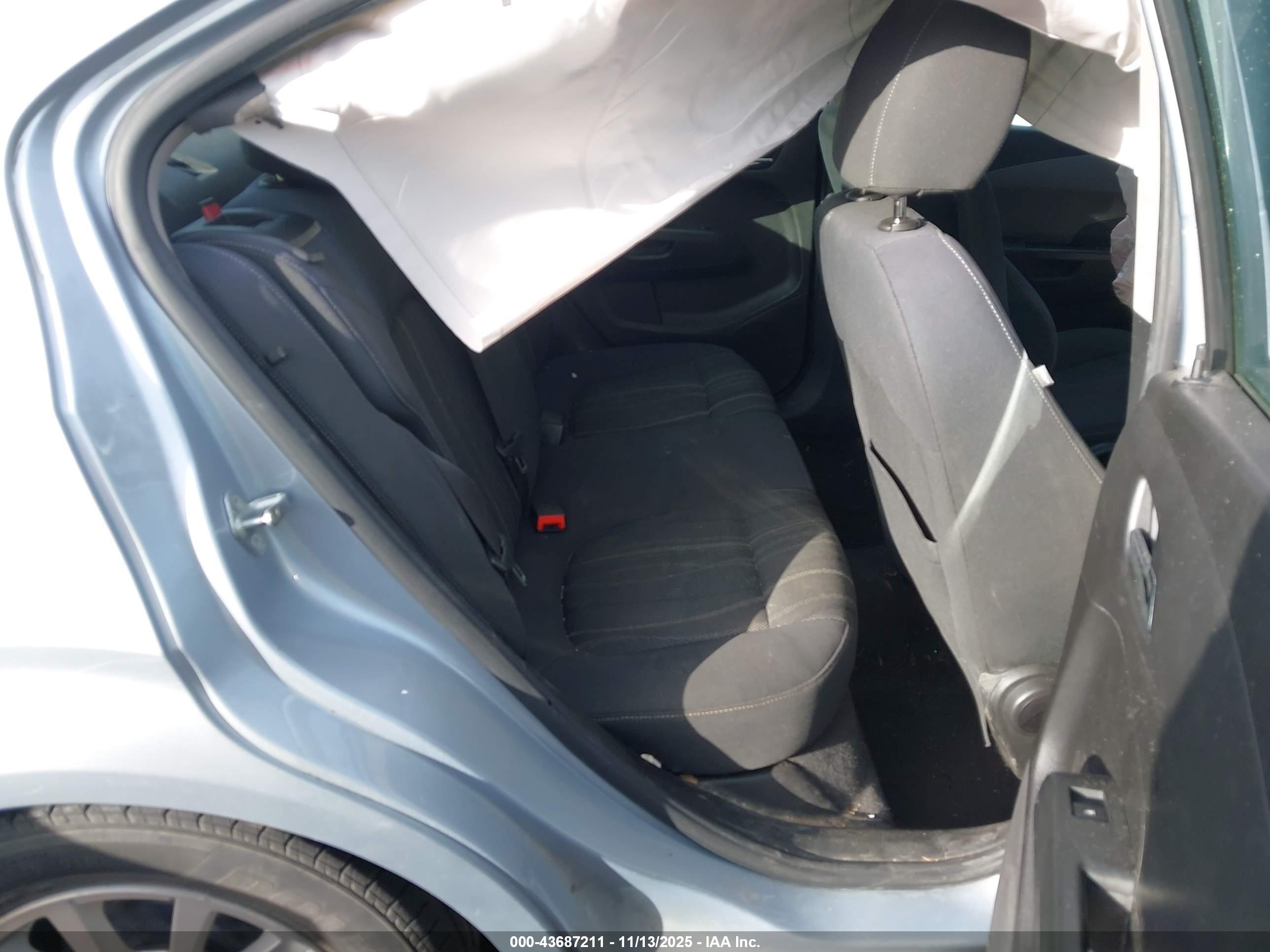 CHEVROLET SONIC image 8