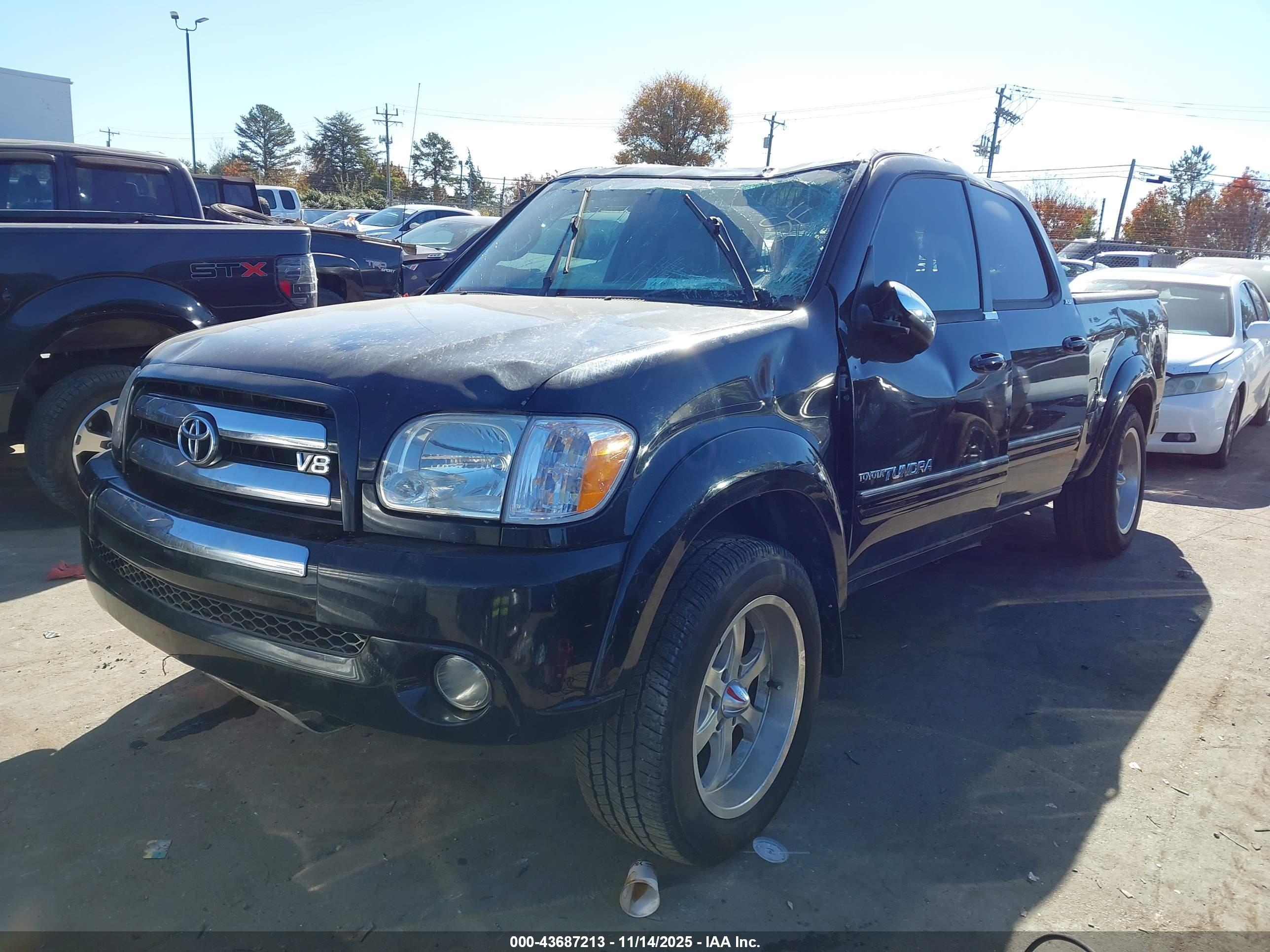 TOYOTA TUNDRA image 2