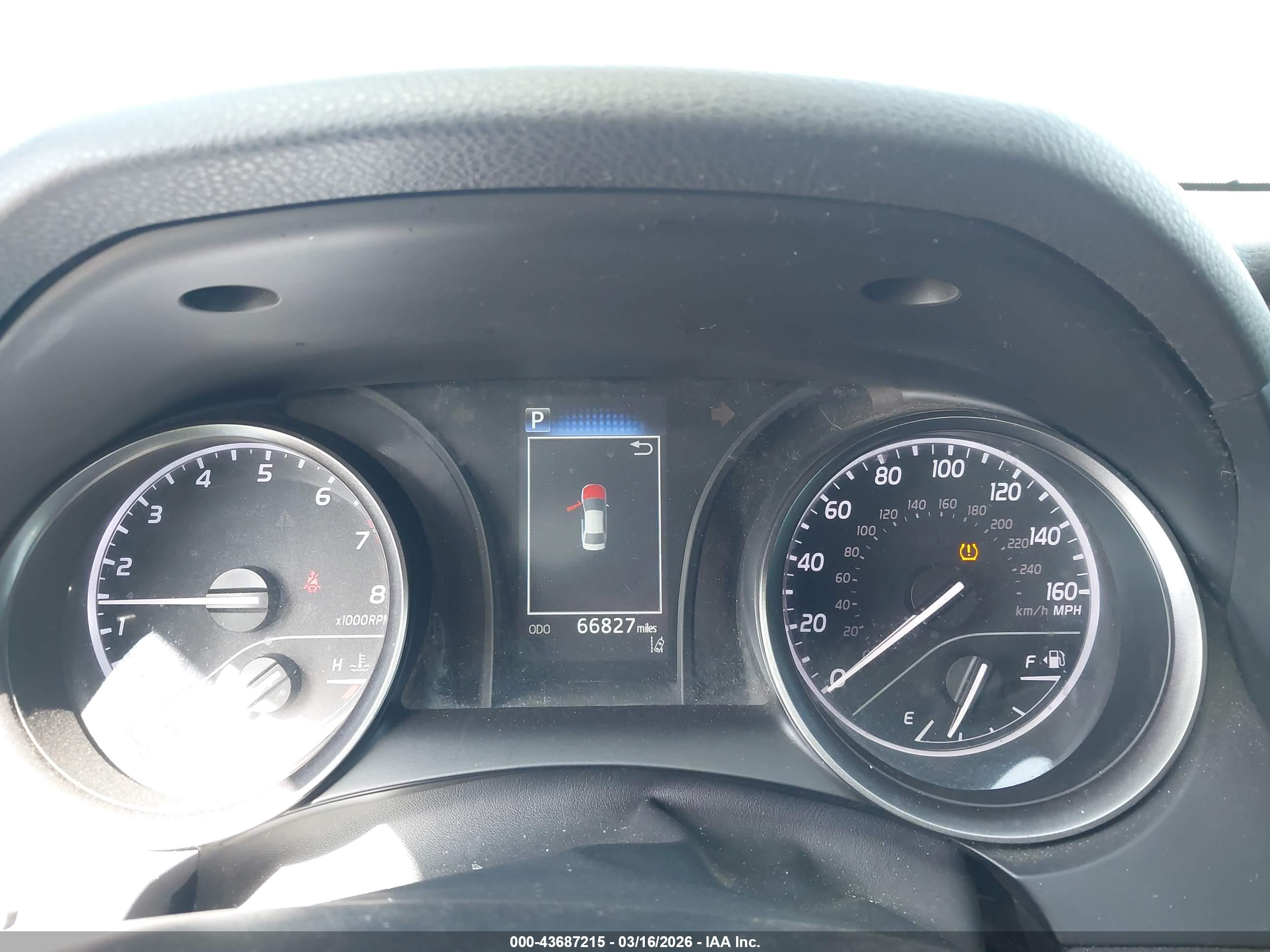 TOYOTA CAMRY image 7