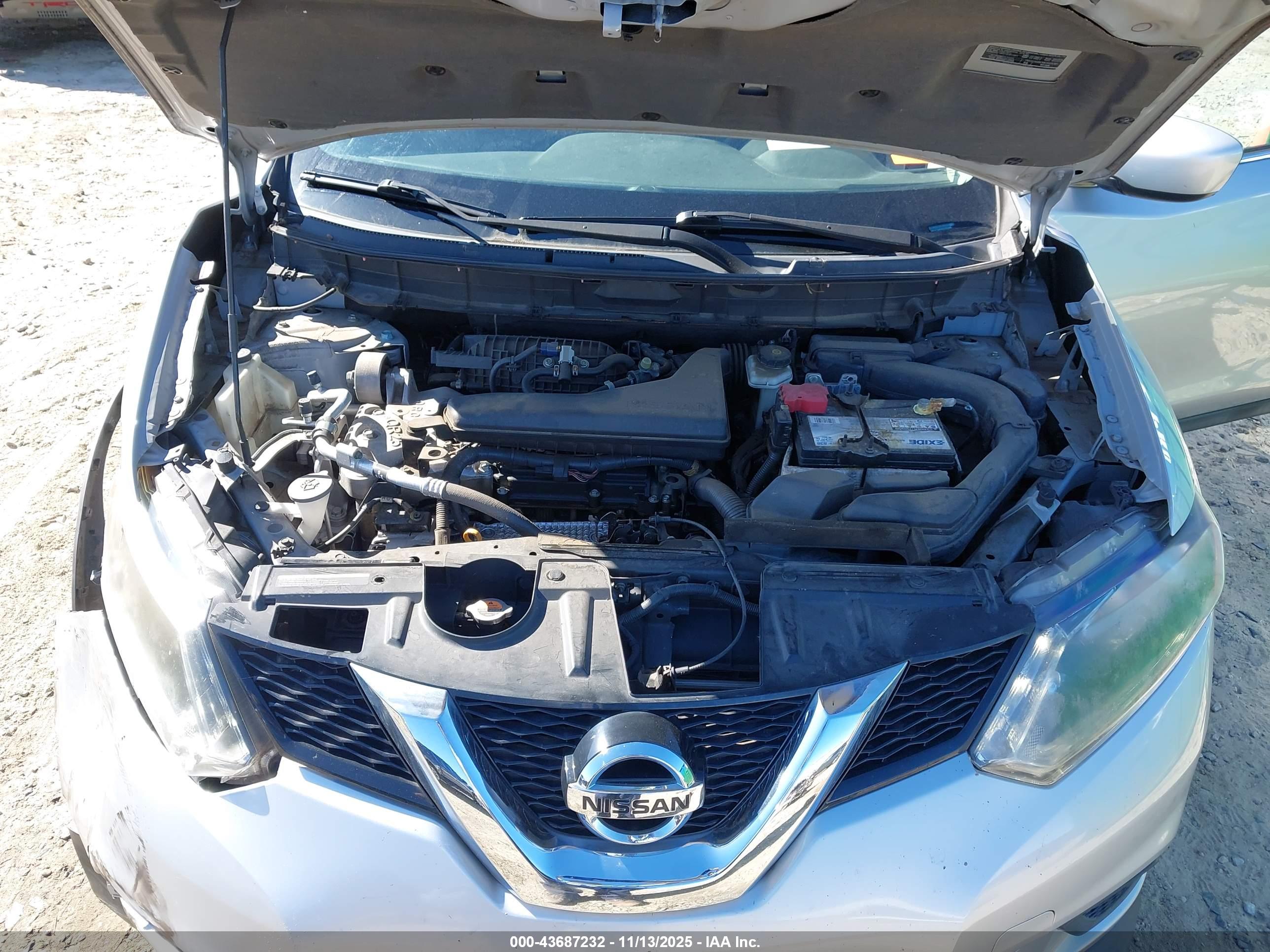 NISSAN ROGUE image 10