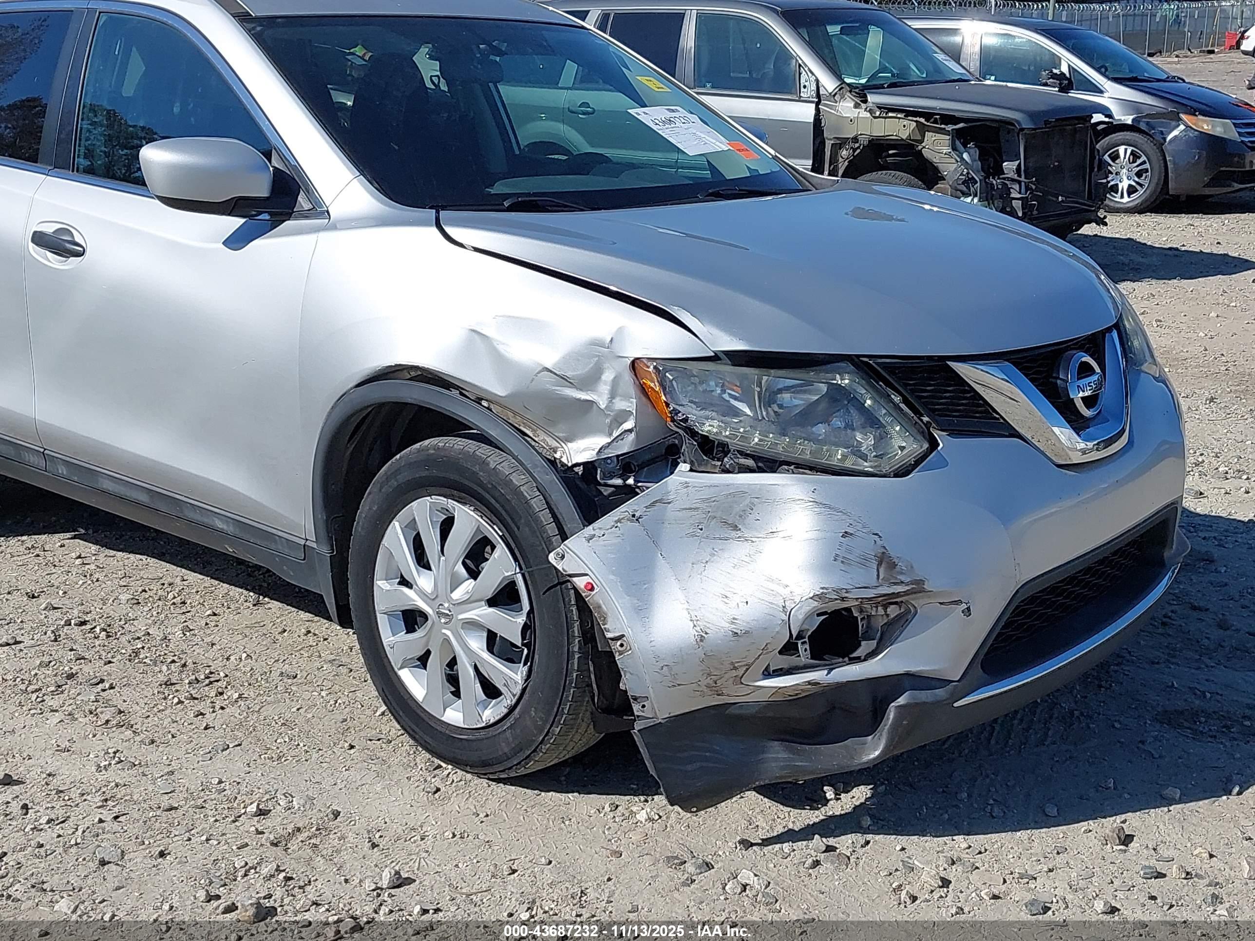 NISSAN ROGUE image 6
