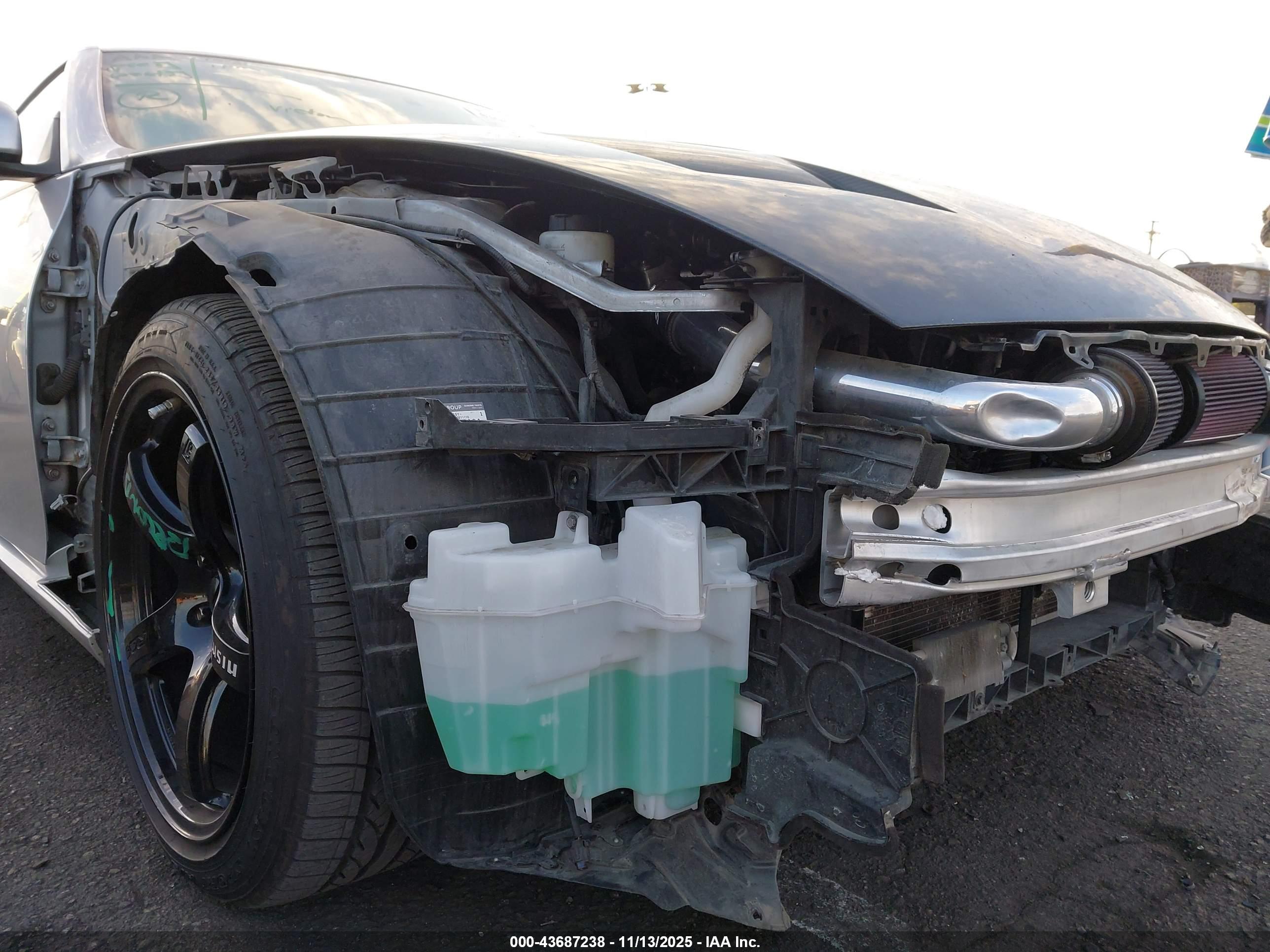 NISSAN 370Z image 6