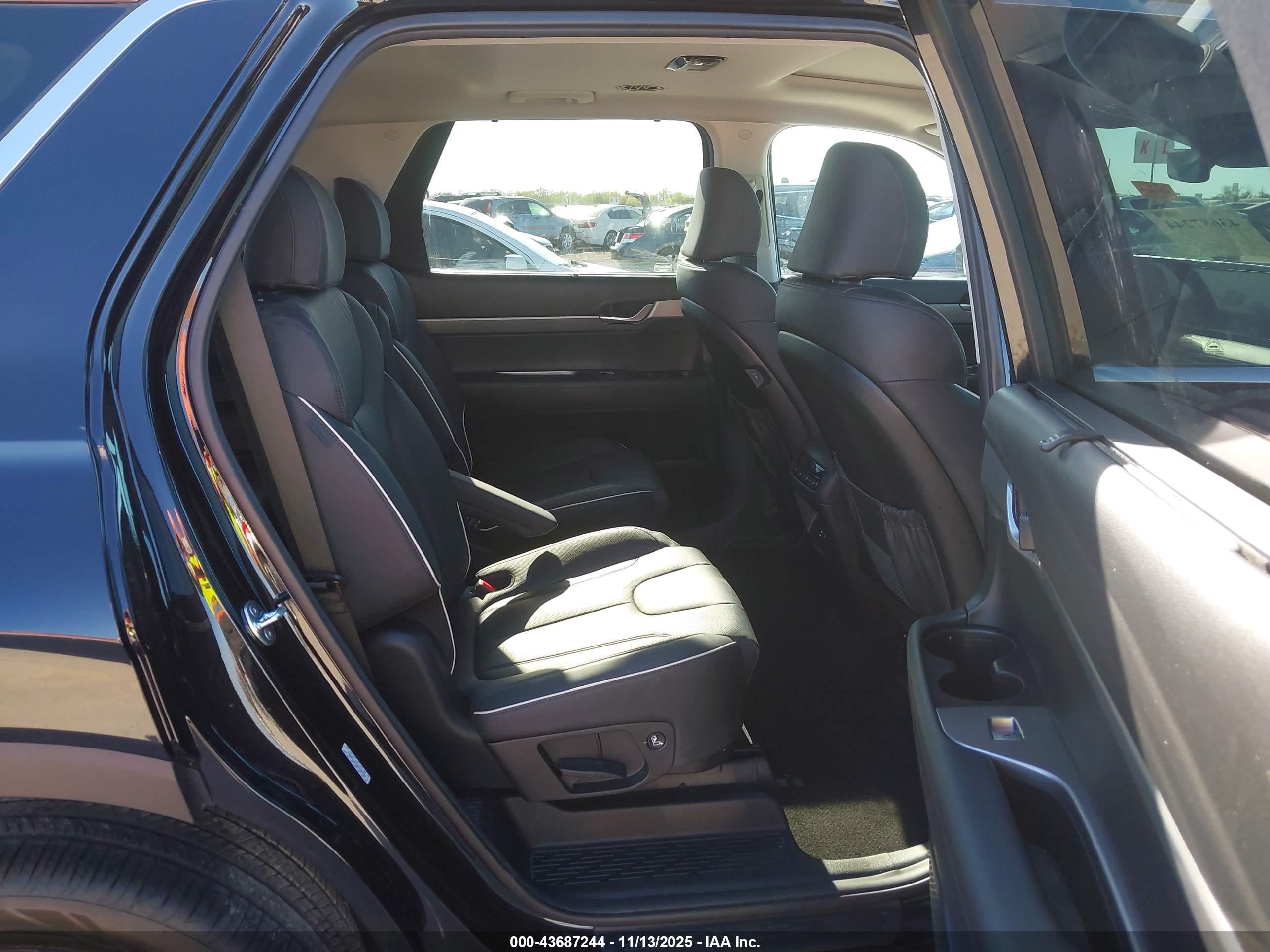 HYUNDAI PALISADE image 8
