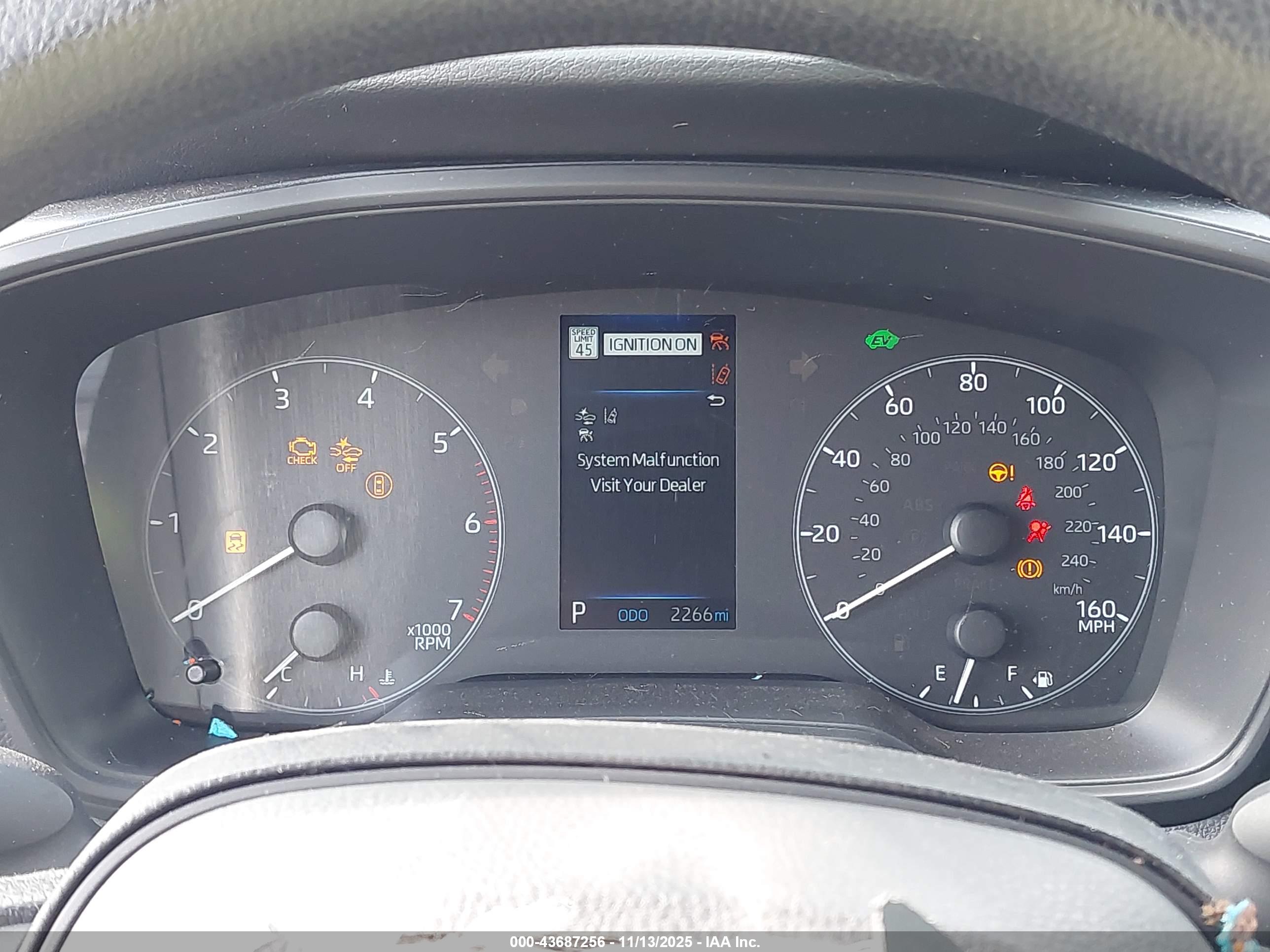 TOYOTA COROLLA image 7