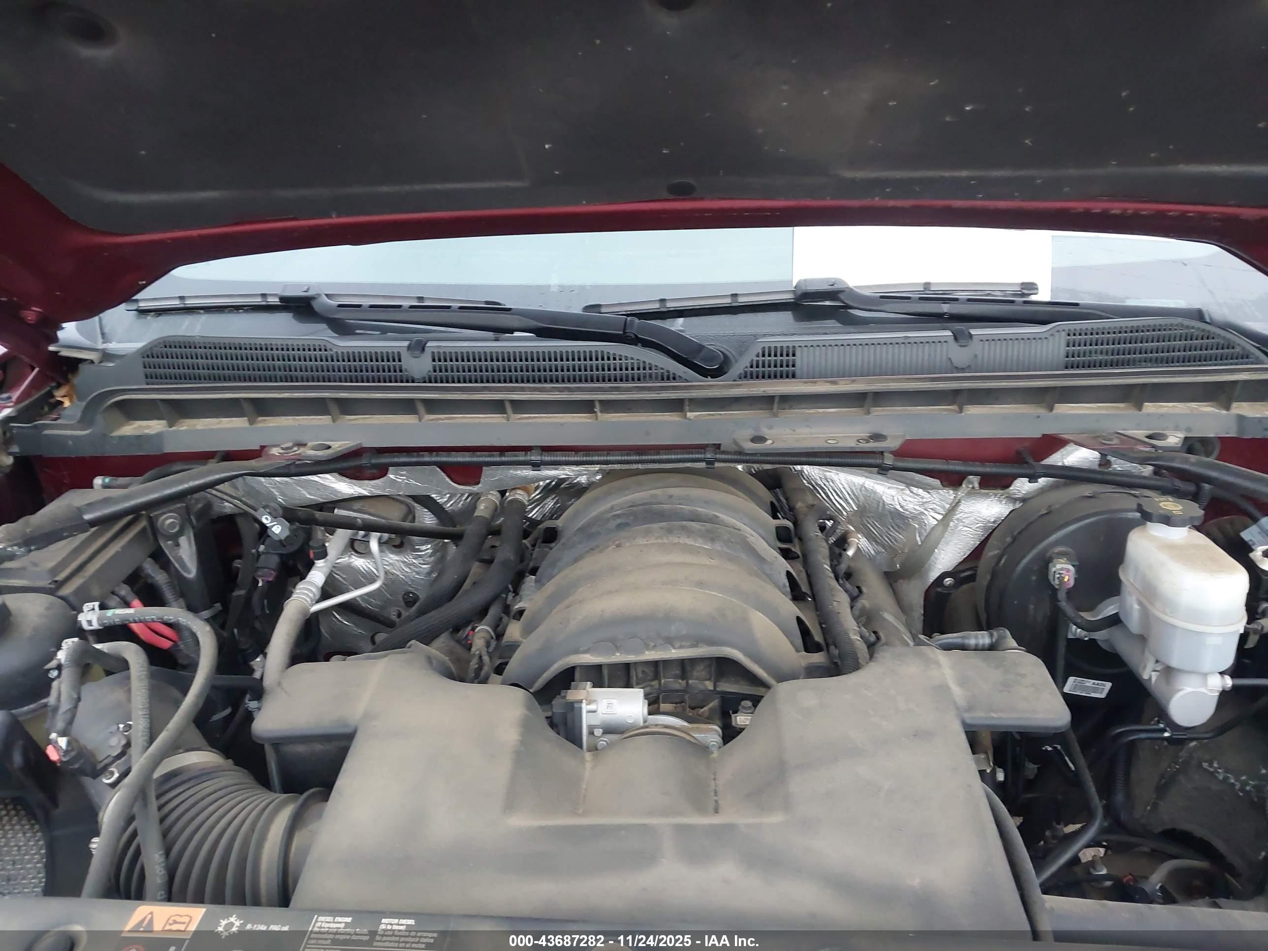 CHEVROLET SILVERADO image 10