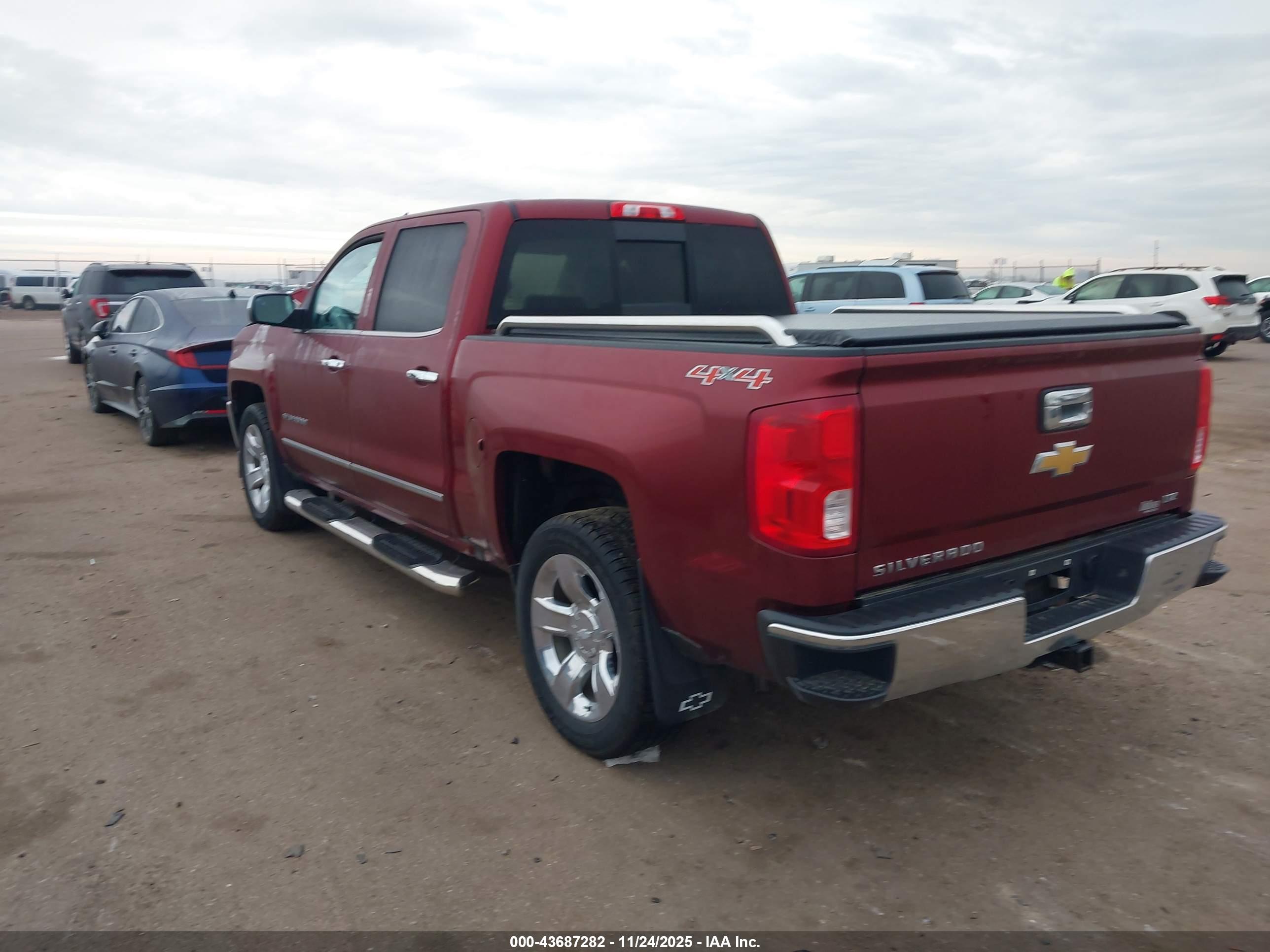 CHEVROLET SILVERADO image 3