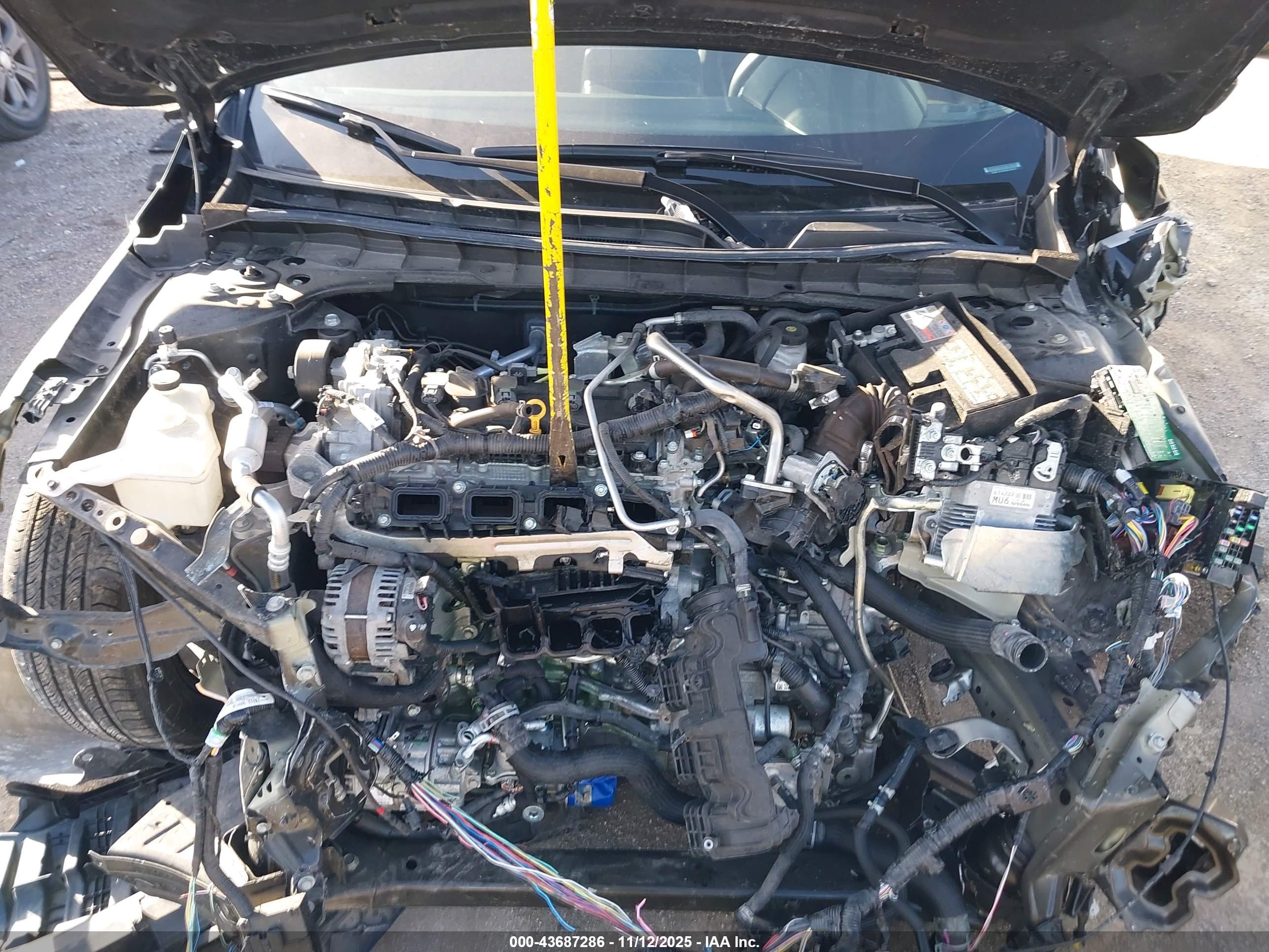NISSAN ALTIMA image 10