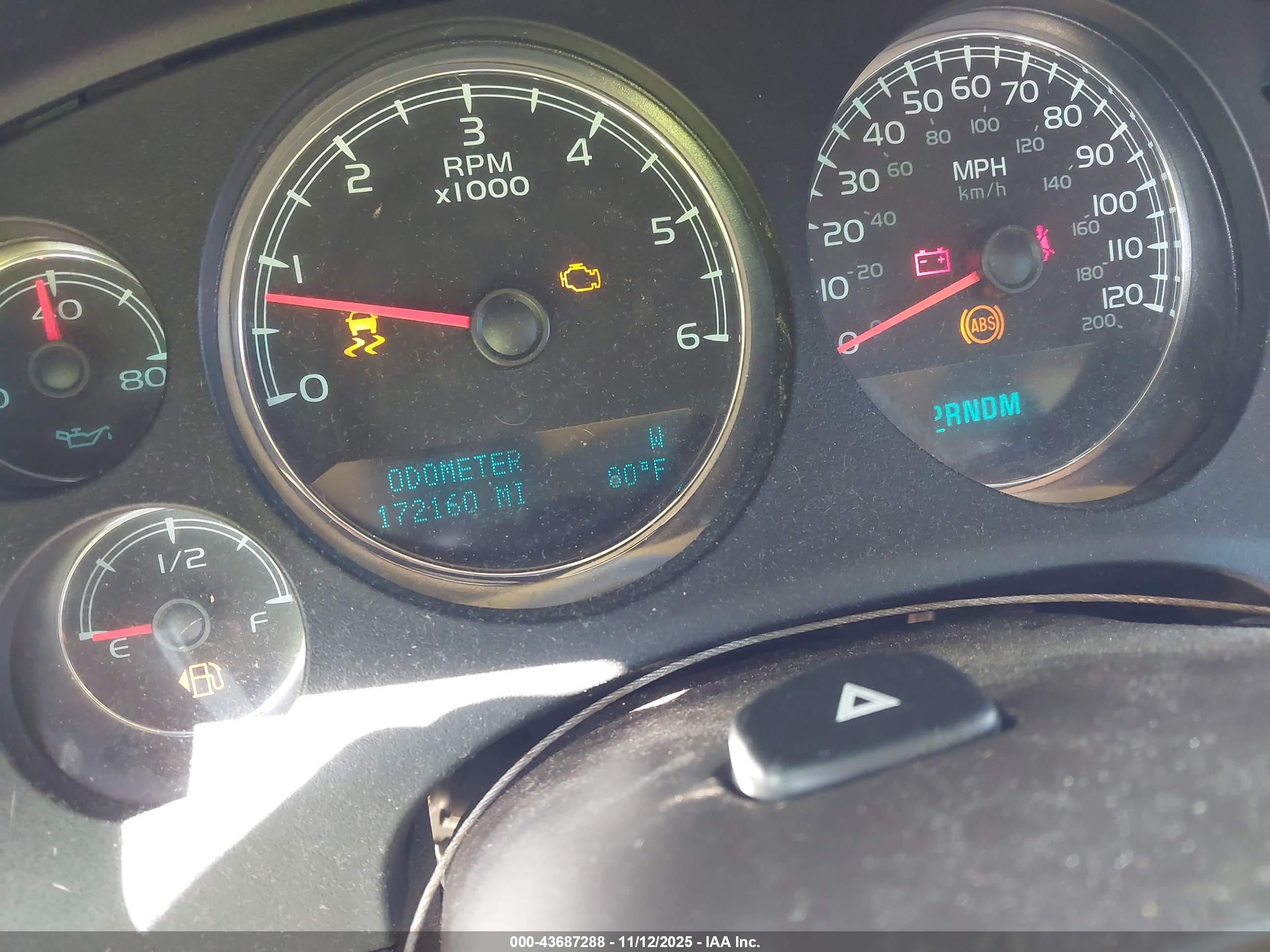 GMC YUKON image 7