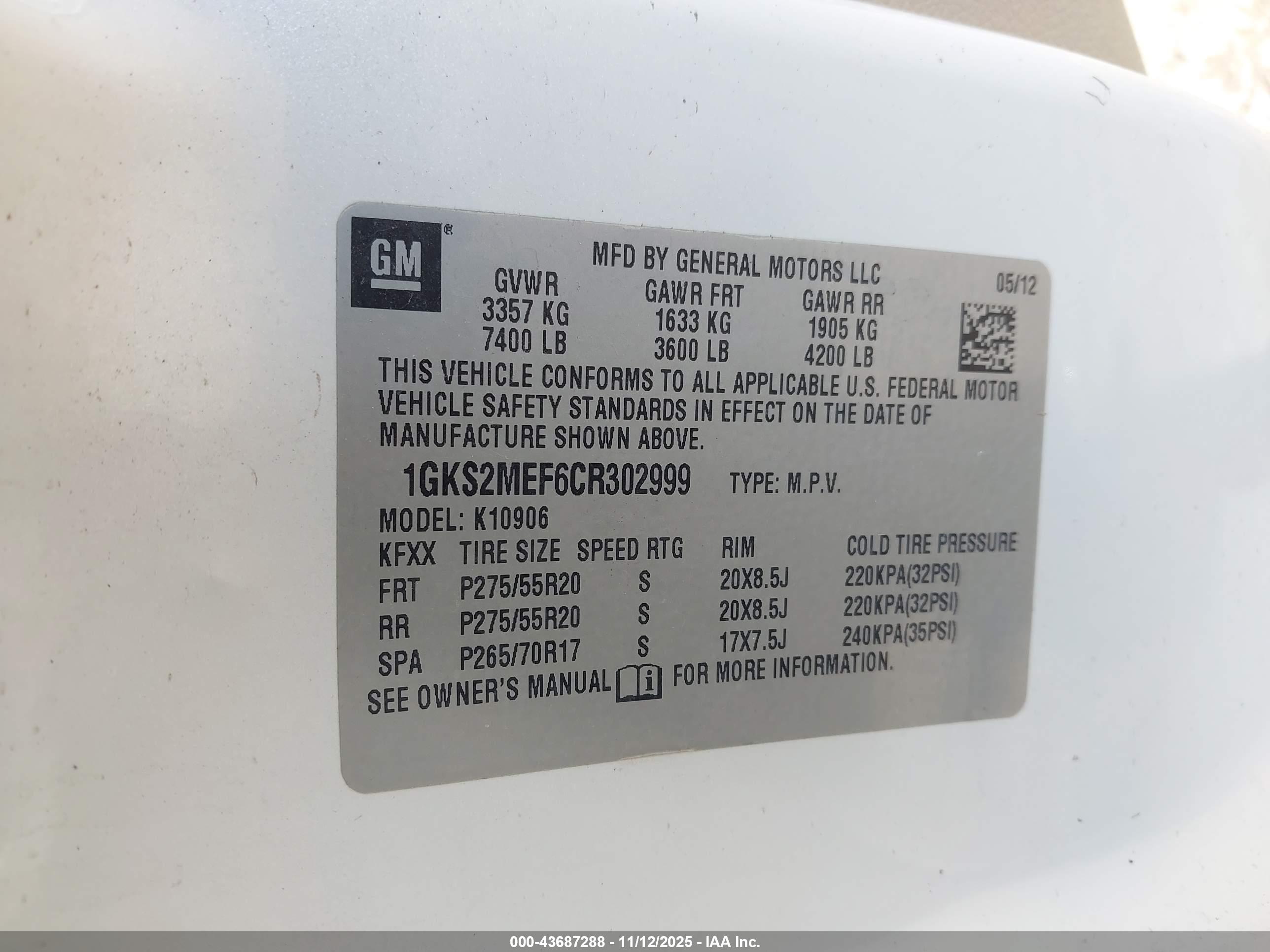 GMC YUKON image 9