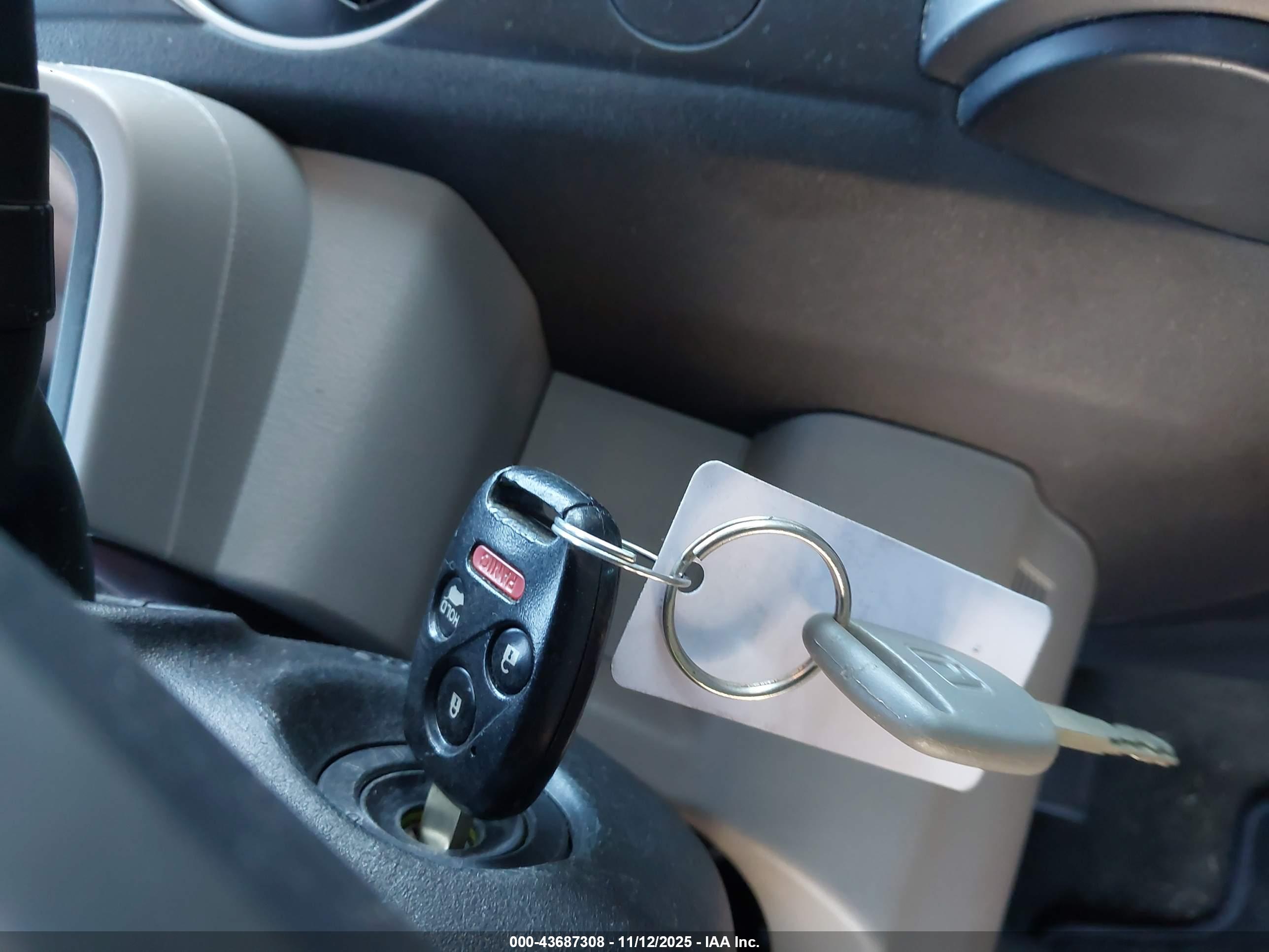 HONDA PILOT image 11